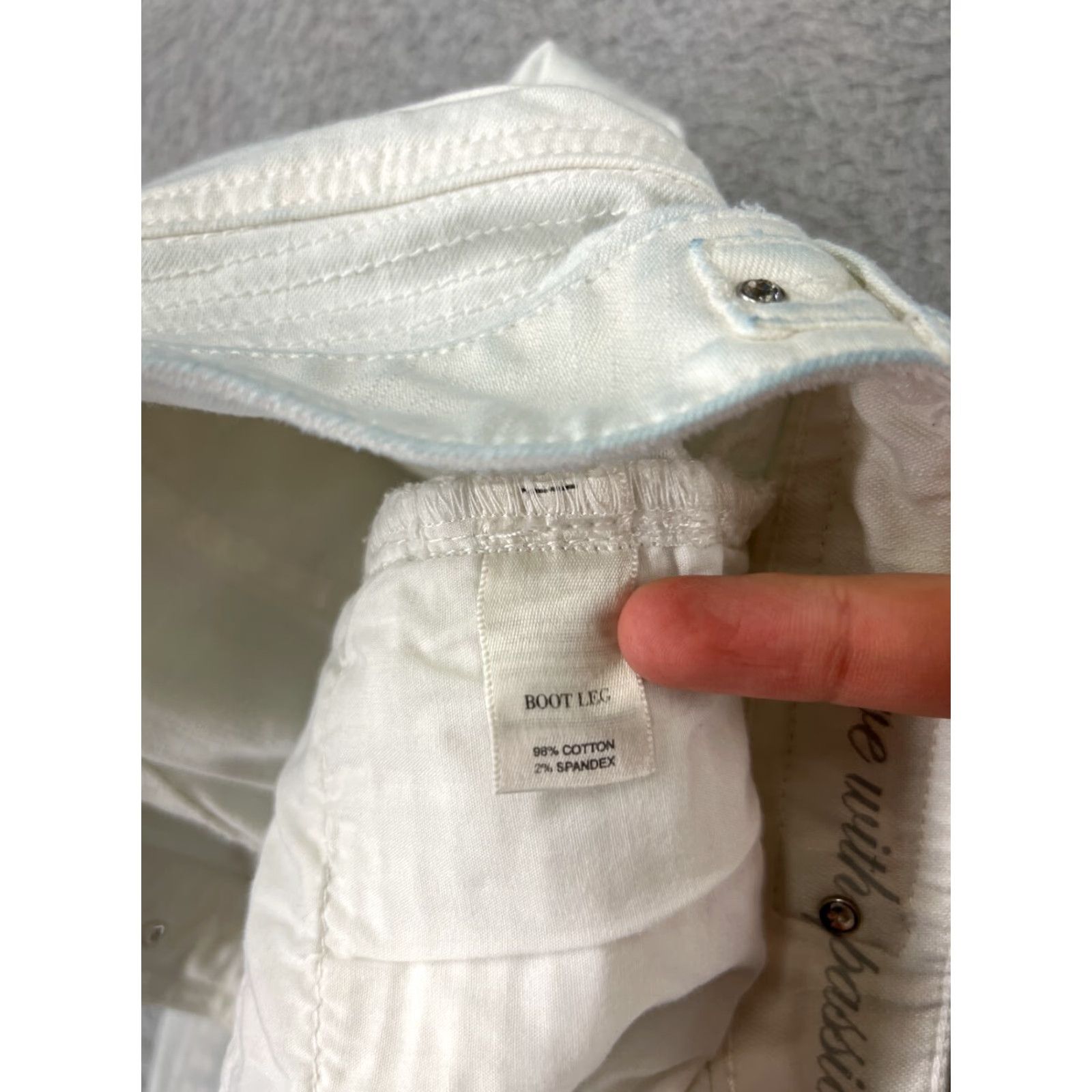 White House Black Market White House Black Market Jeans Women 8 White Denim Bootcut Cotton Blend Size 30" / US 8 / IT 44 - 5 Thumbnail