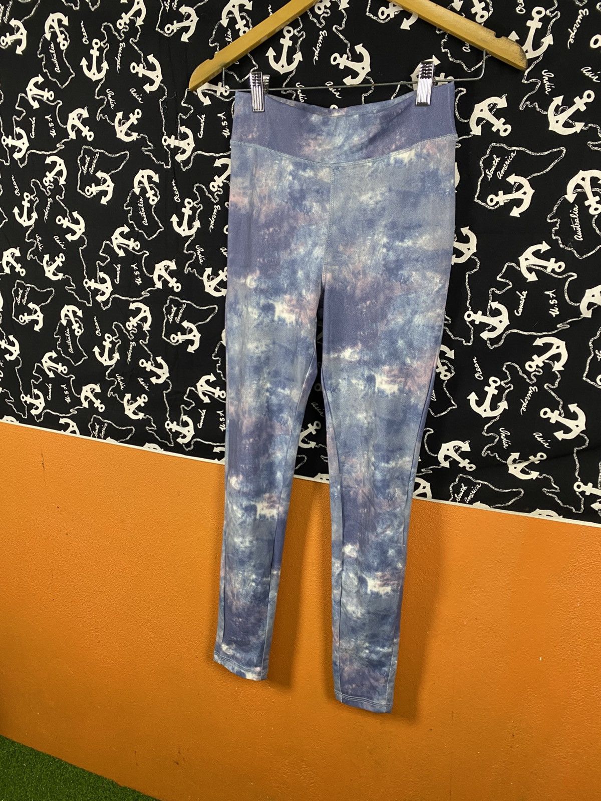 GU GU Active Blue Tie-Dye Leggings – Stretch Fitness Yoga Pants Size 26" / US 2 / IT 38 - 4 Thumbnail