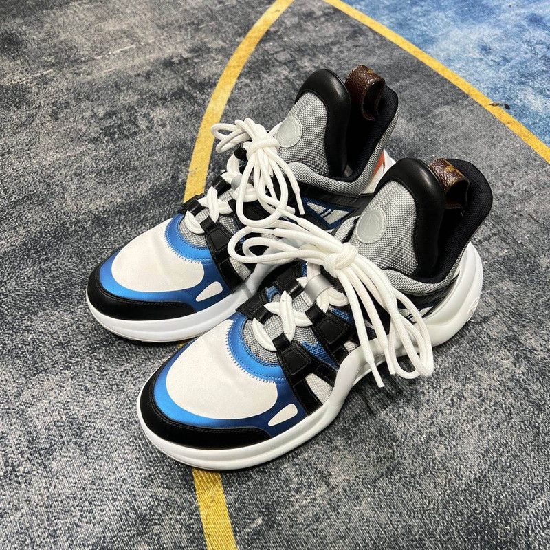 Louis Vuitton Louis Vuitton Leather Sports Sneakers in Black and Blue 0079 Size US 8 / EU 41 - 1 Thumbnail