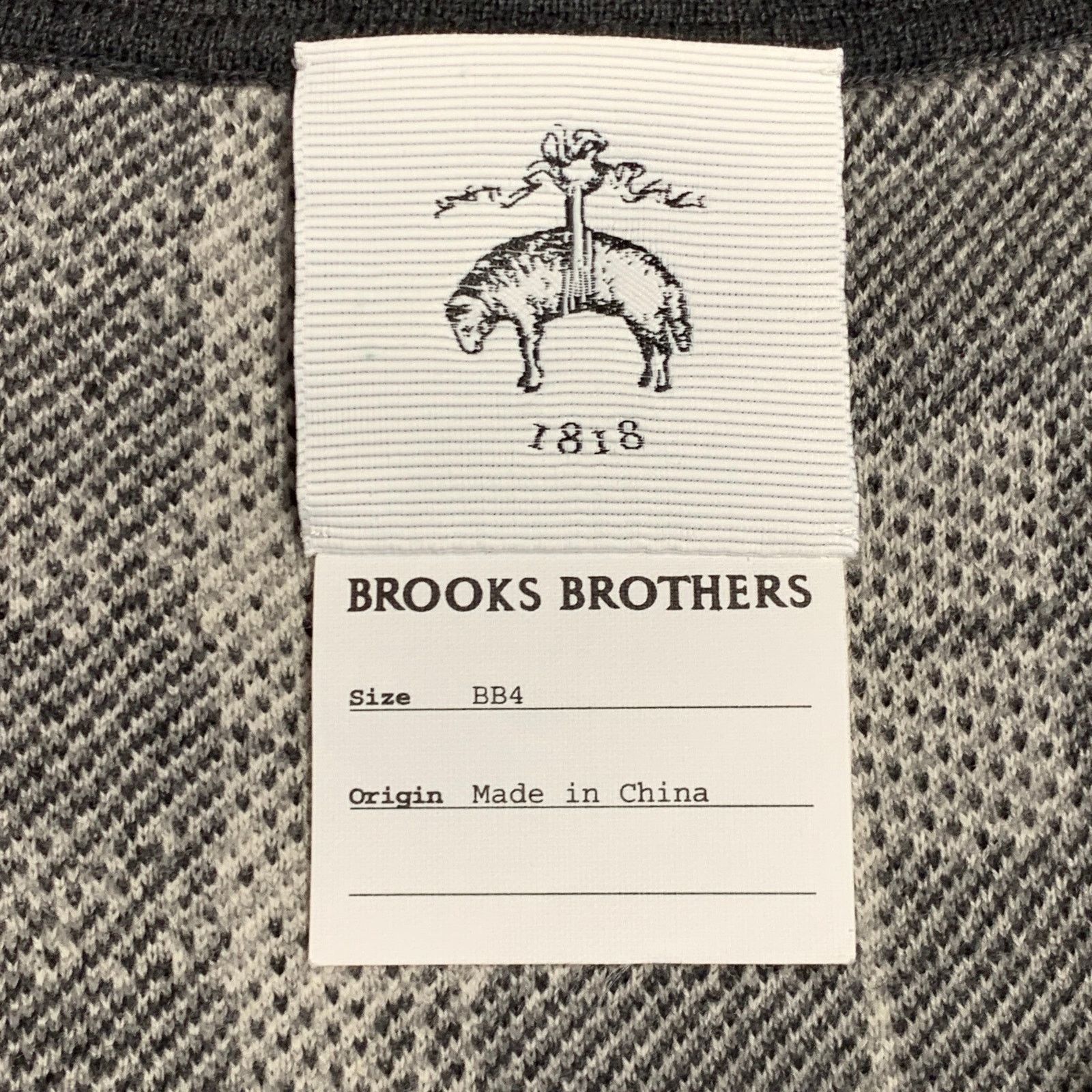 Brooks Brothers Black Fleece BLACK FLEECE Size L Grey White Plaid Wool V-Neck Vest Size US L / EU 52-54 / 3 - 6 Thumbnail