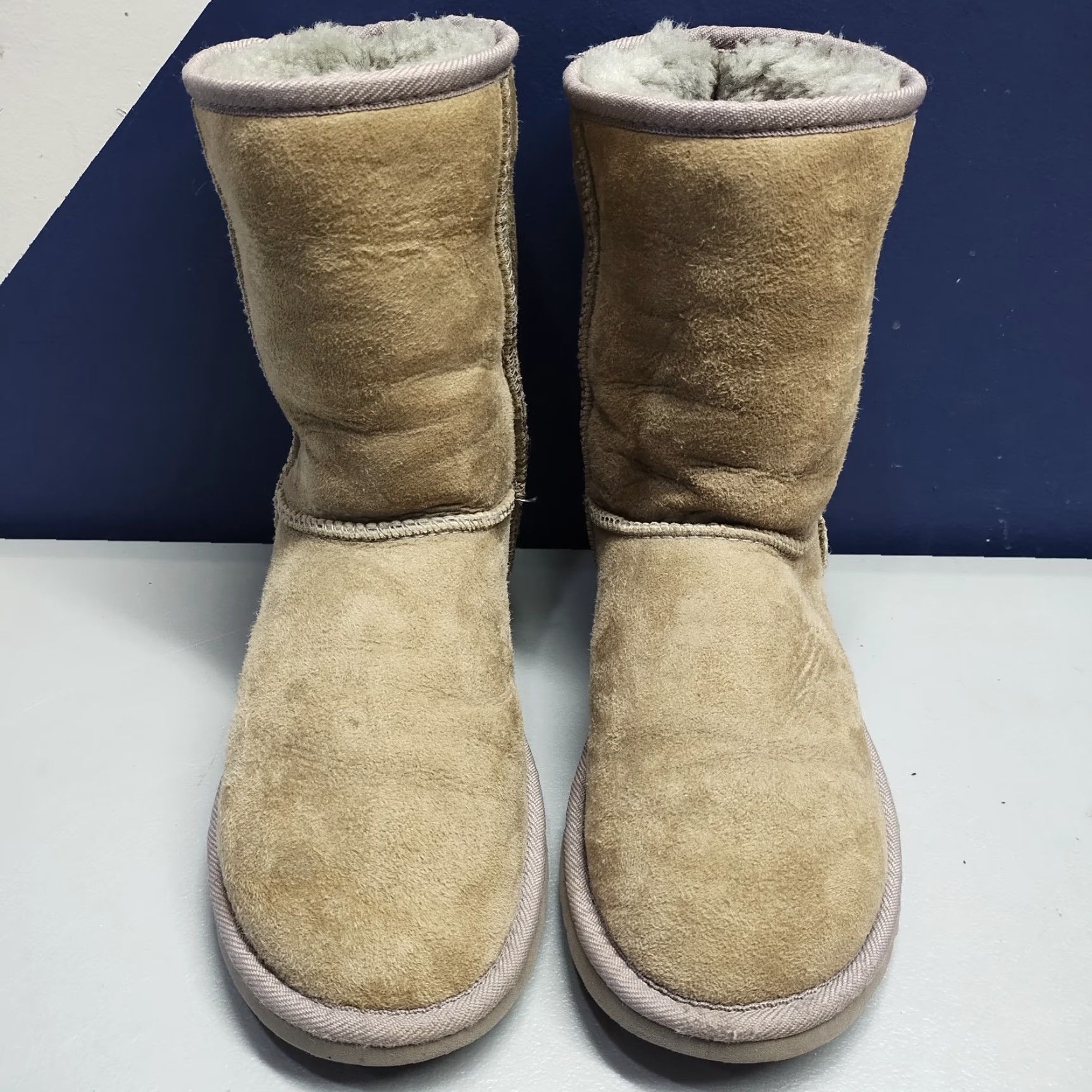 Ugg UGG Australia Classic Winter Boots Womens Size 6 Gray Suede Mid Calf Pull On Size US 6 / IT 36 - 2 Thumbnail