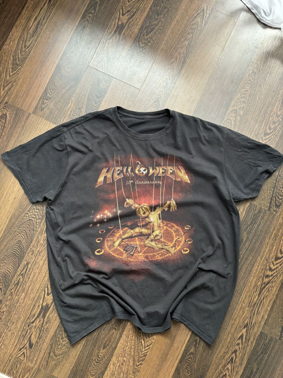 image of Band Tees x Rock T Shirt Vintage Helloween Black T-Shirt Streetwear 2K, Men's (Size Medium)