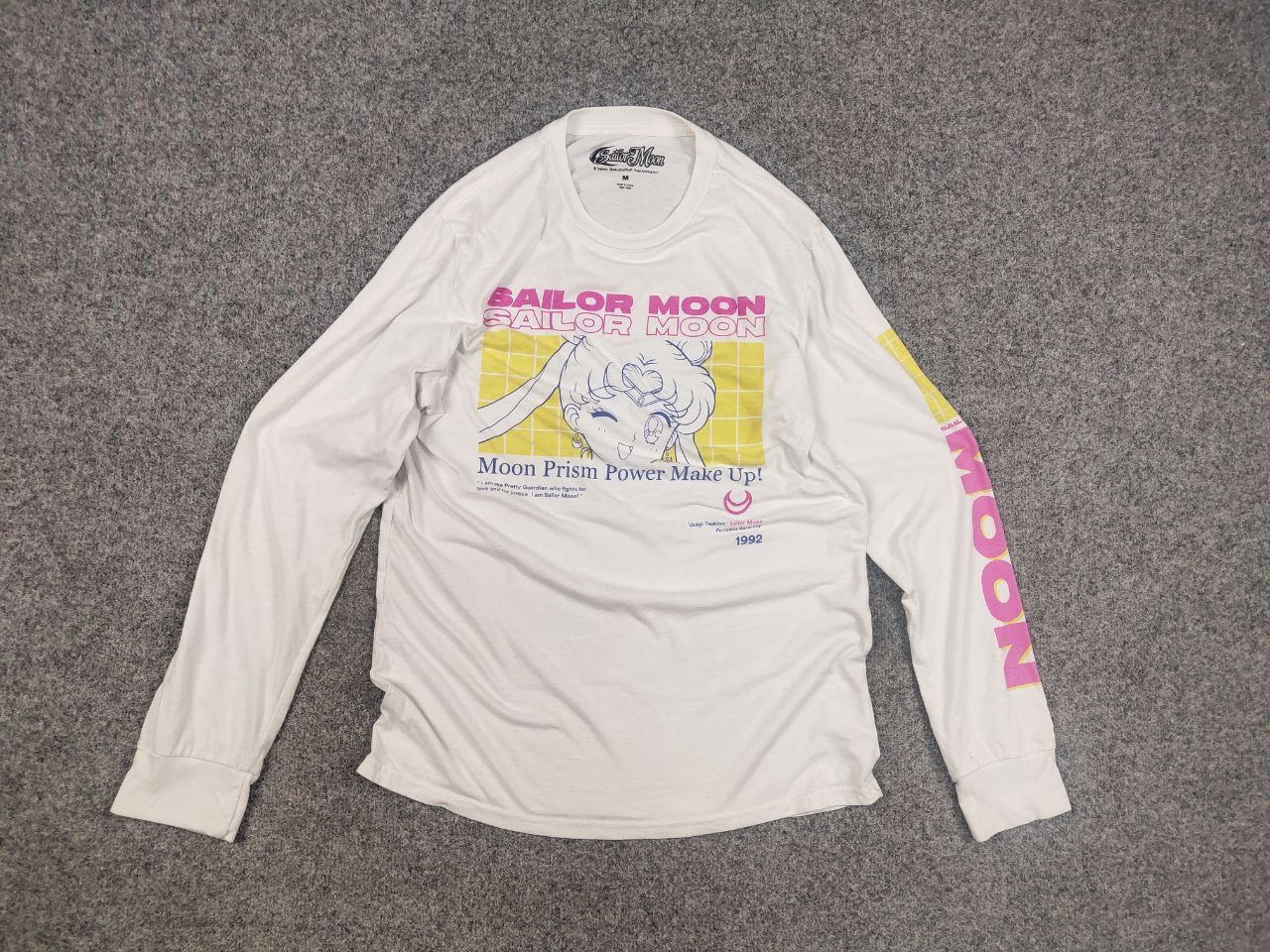 Anime Sailor Moon Usagi Tsukino anime long sleeve Sweatshirt Vtg Size US M / EU 48-50 / 2 - 8 Thumbnail