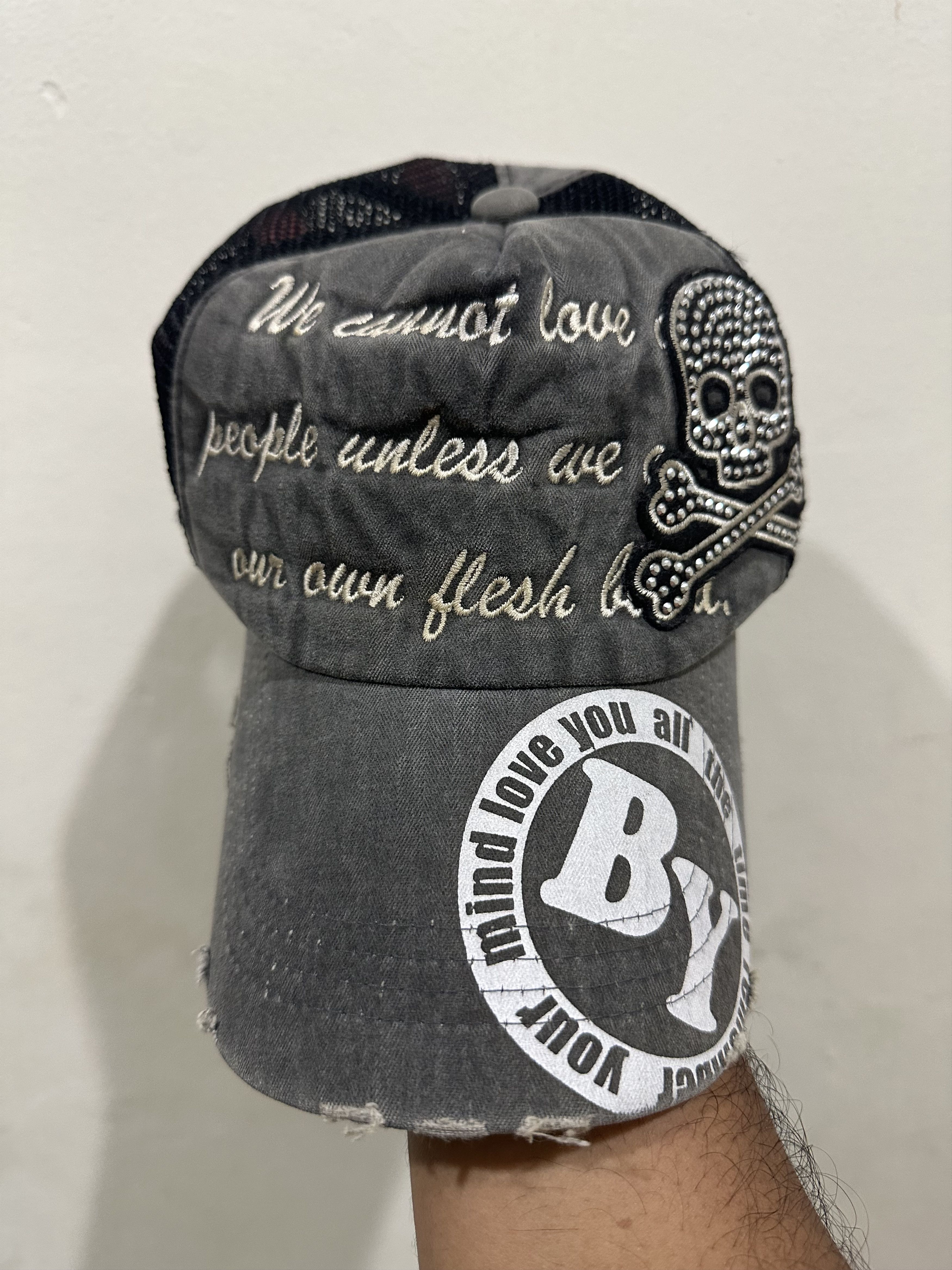 Japanese Brand VTG Skull Trucker Hat Size ONE SIZE - 2 Thumbnail