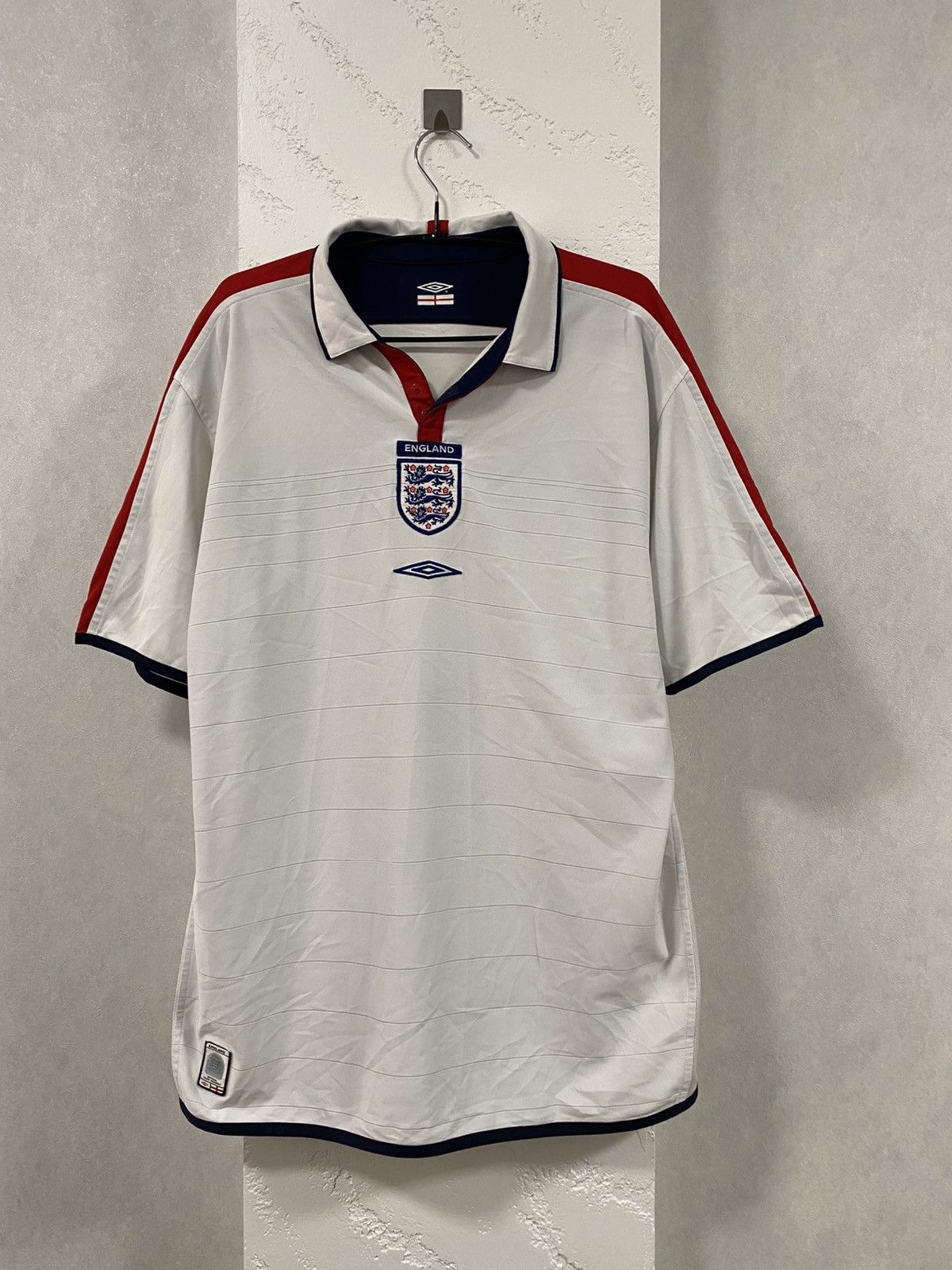 Umbro Umbro England 2003 Double Side Soccer Jersey Beckham Style L Size US L / EU 52-54 / 3 - 1 Thumbnail