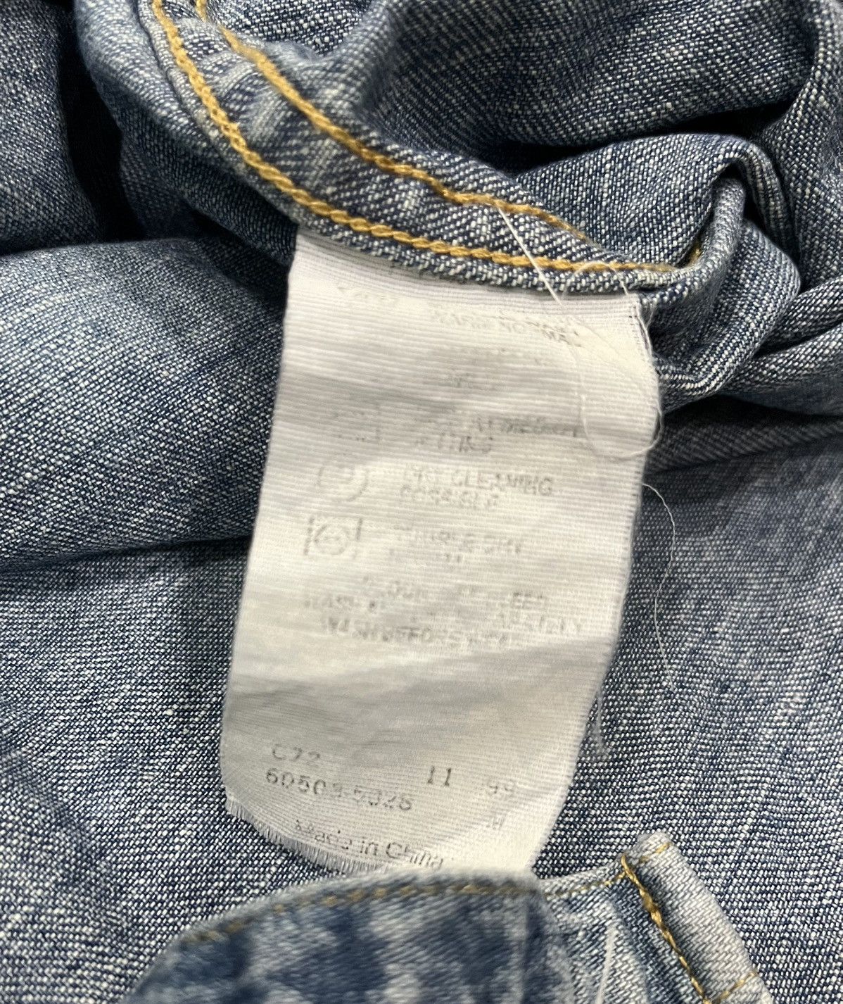 Levi's VINTAGE LEVIS BLEACHED BUTTON DOWN x DENIM SHIRT Size US M / EU 48-50 / 2 - 10 Thumbnail