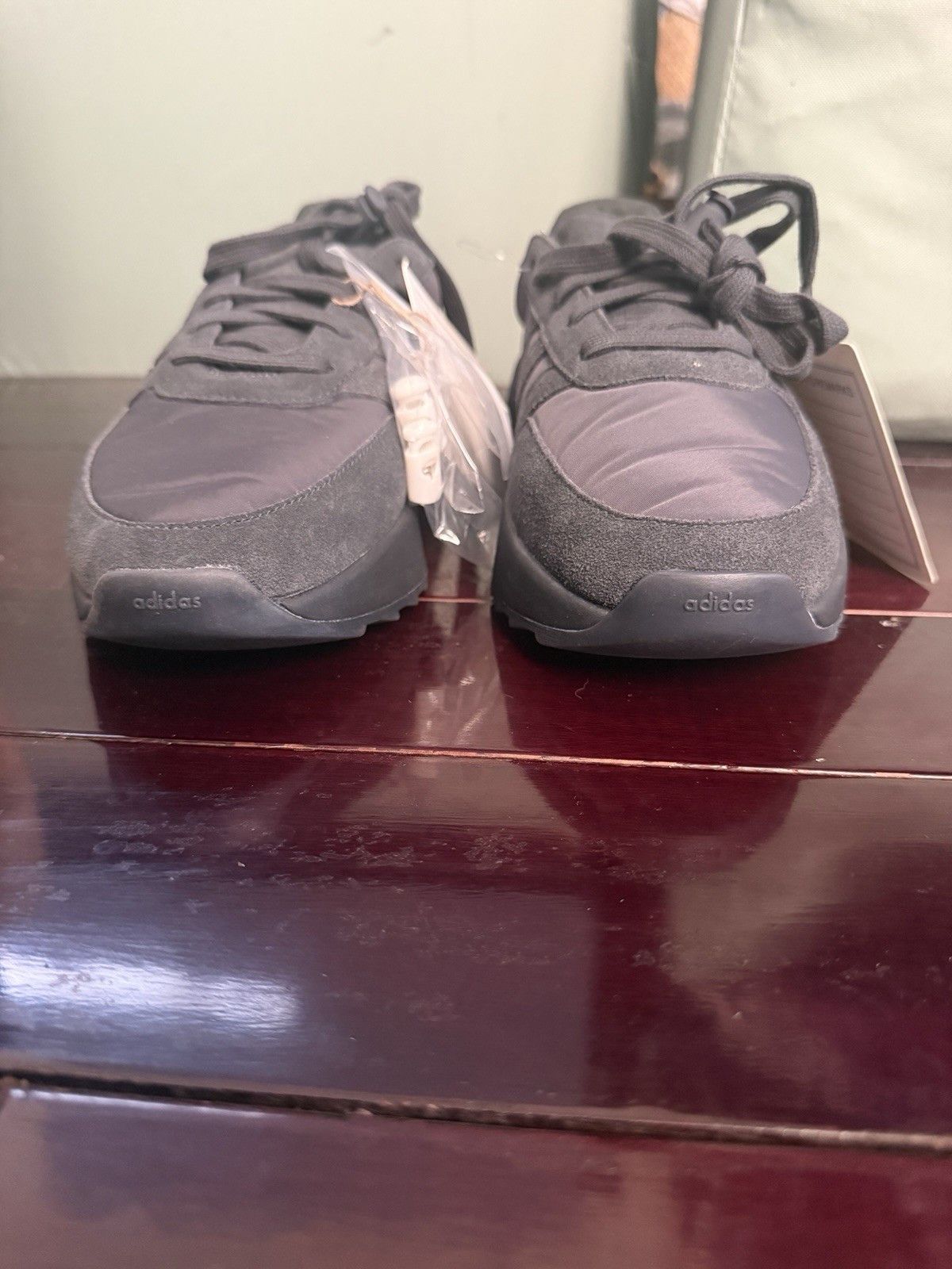 Adidas × Fear of God FOGA Los Angeles UNRELEASED Sample Sneaker Carbon NWB Size 9 Size US 9 / EU 42 - 4 Thumbnail