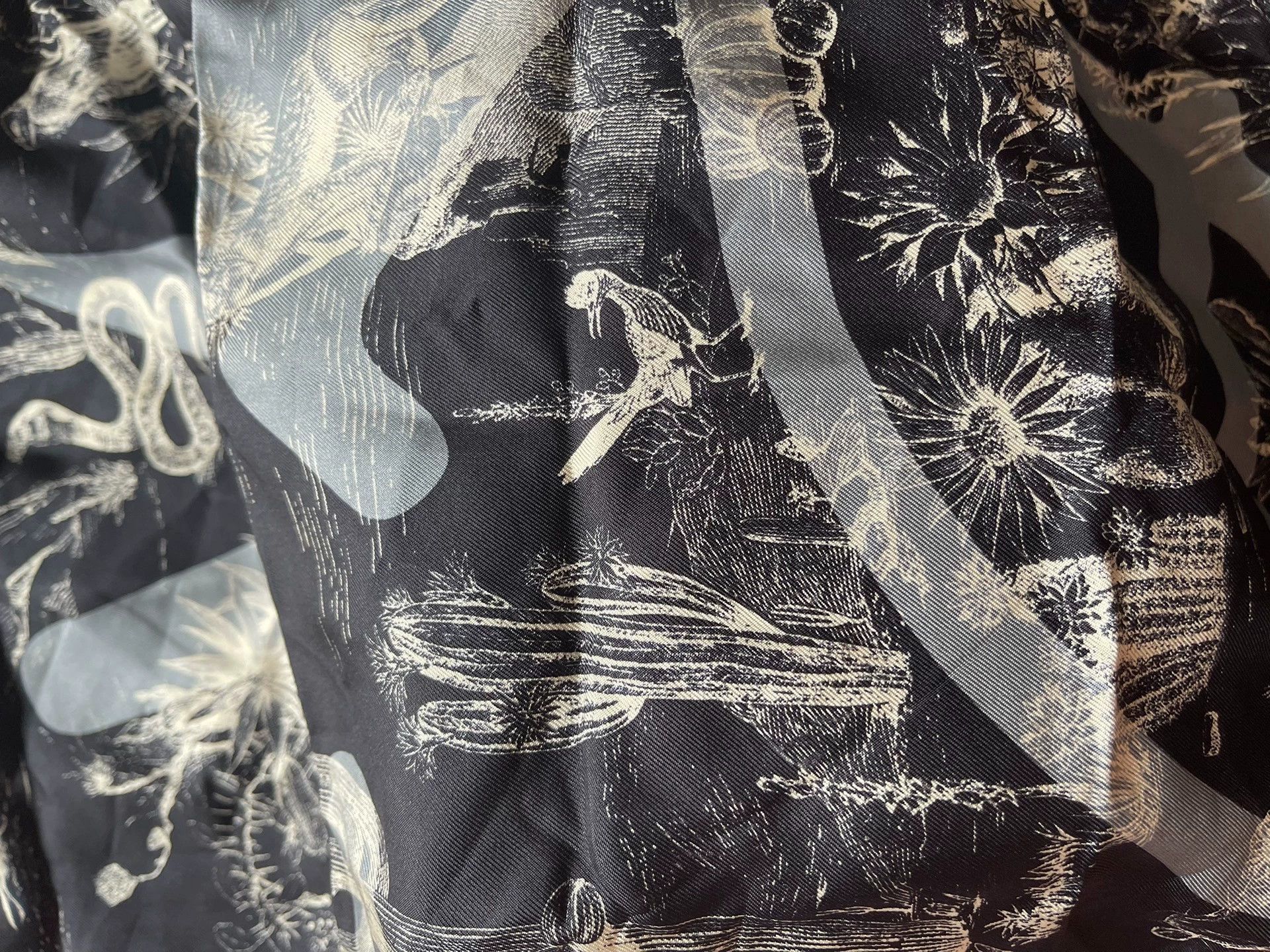 Dior Dior Silk Scarf Dior Animal Motif & Logo - Tagless (Unused) Size ONE SIZE - 3 Thumbnail