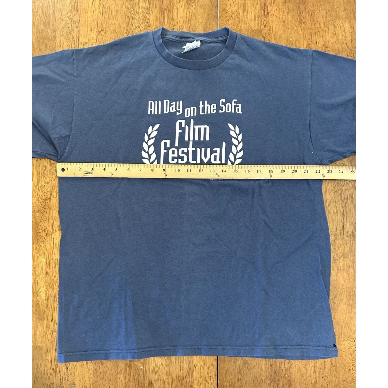Vintage VINTAGE All Day On The Sofa Film Festival T Shirt XL Studio 4 Easy Funny Blue Mens XL Size US XL / EU 56 / 4 - 7 Thumbnail