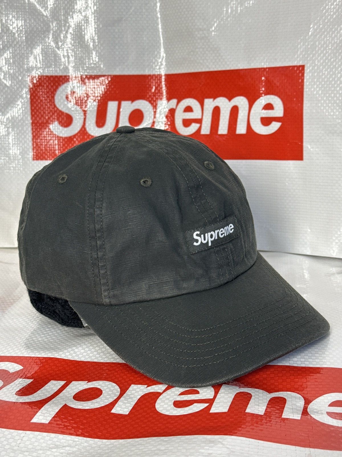 Supreme Small Box Coated Linen 6-Panel Supreme Small Box Coated 