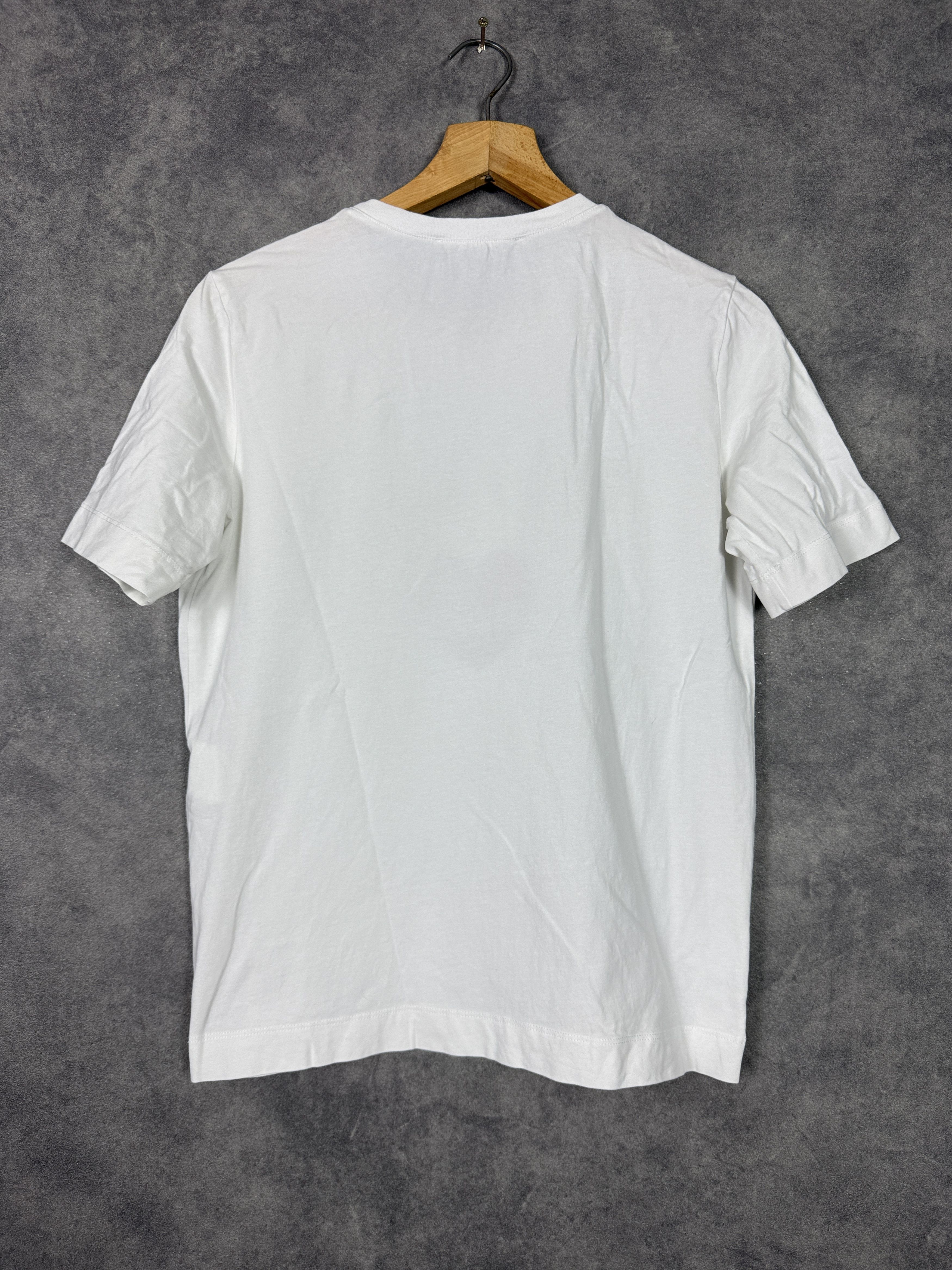 Love Moschino Love Moschino women’s t-shirt Love heart print white cotton Size M / US 6-8 / IT 42-44 - 9 Thumbnail