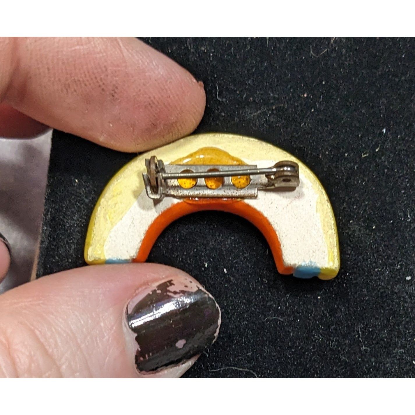 Other Vintage Rainbow Ceramic Brooch With Glaze Finish Size ONE SIZE - 5 Thumbnail
