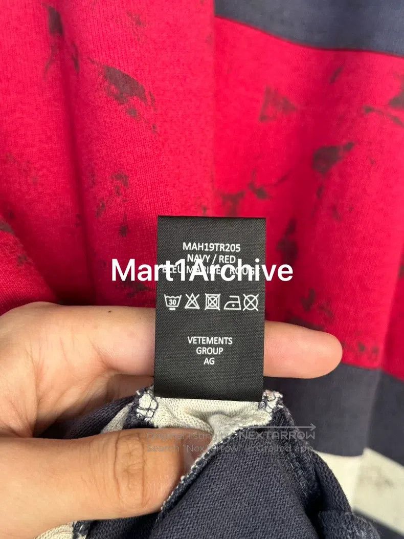 Vetements VETEMENTS Blood-stained swear word patched Polo Size US L / EU 52-54 / 3 - 8 Thumbnail