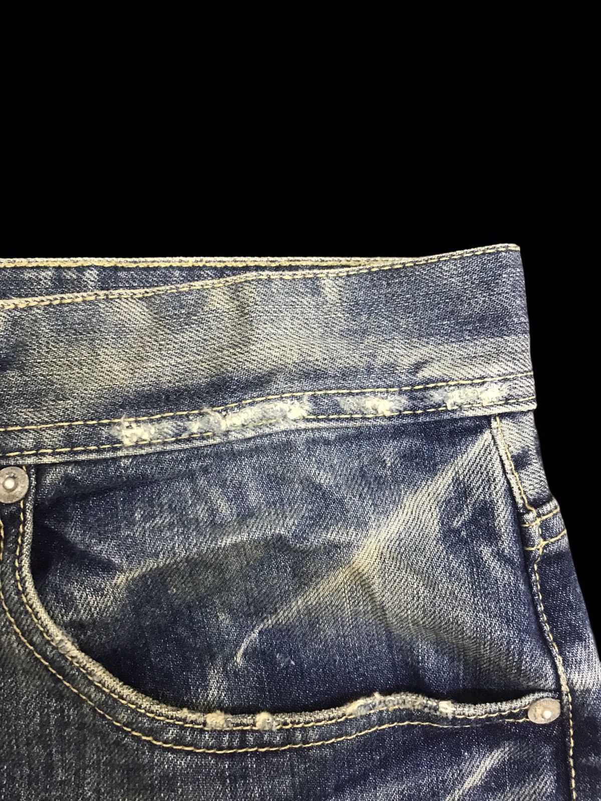 Tommy Hilfiger 💥ARCHIVAL💥VERY RARE TOMMY DISTRESSED DENIM F123 Size US 30 / EU 46 - 9 Thumbnail