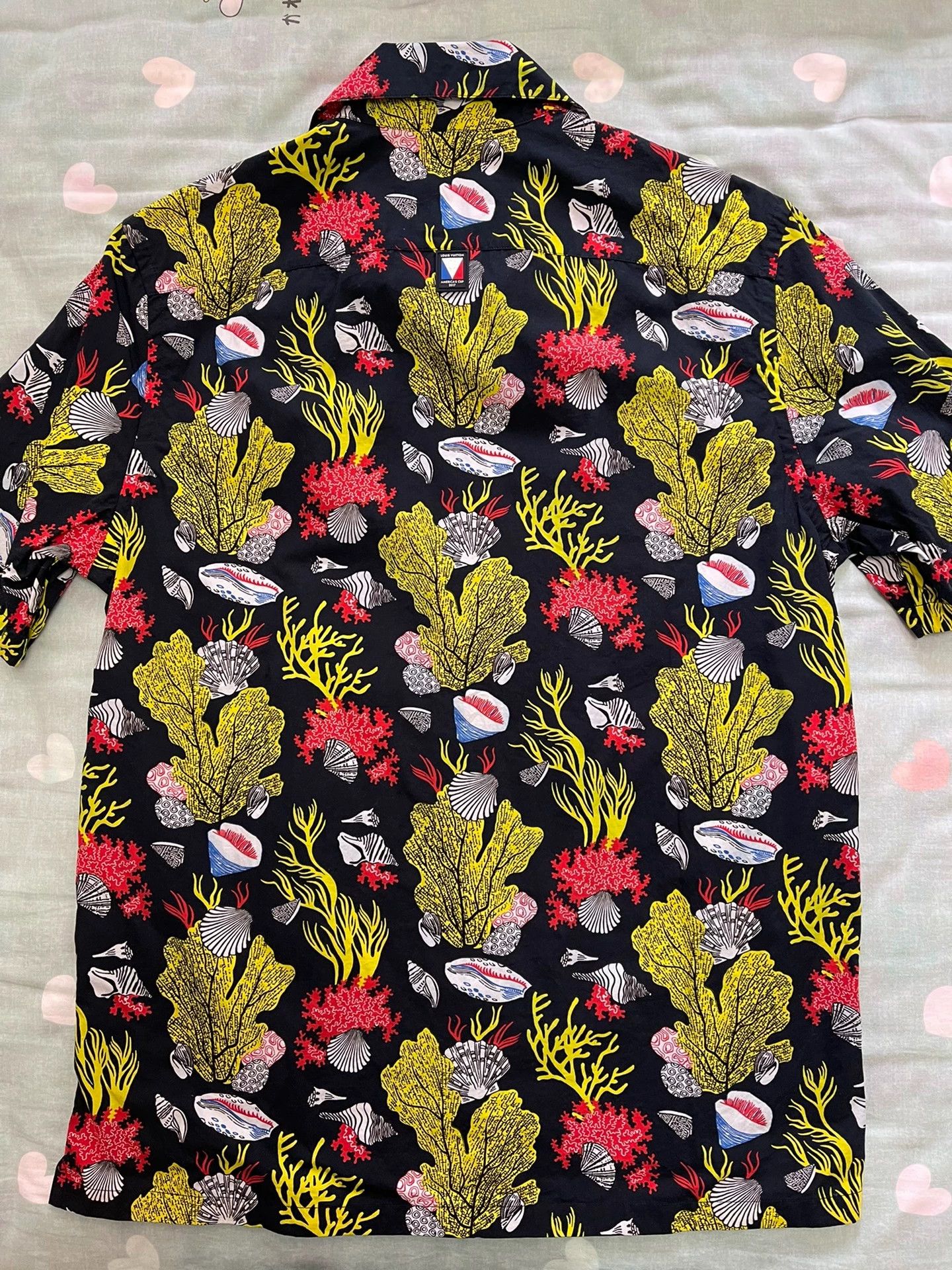 Louis Vuitton Louis Vuitton Runway Floral Regular Fit Shirt Men's L Size US L / EU 52-54 / 3 - 2 Thumbnail