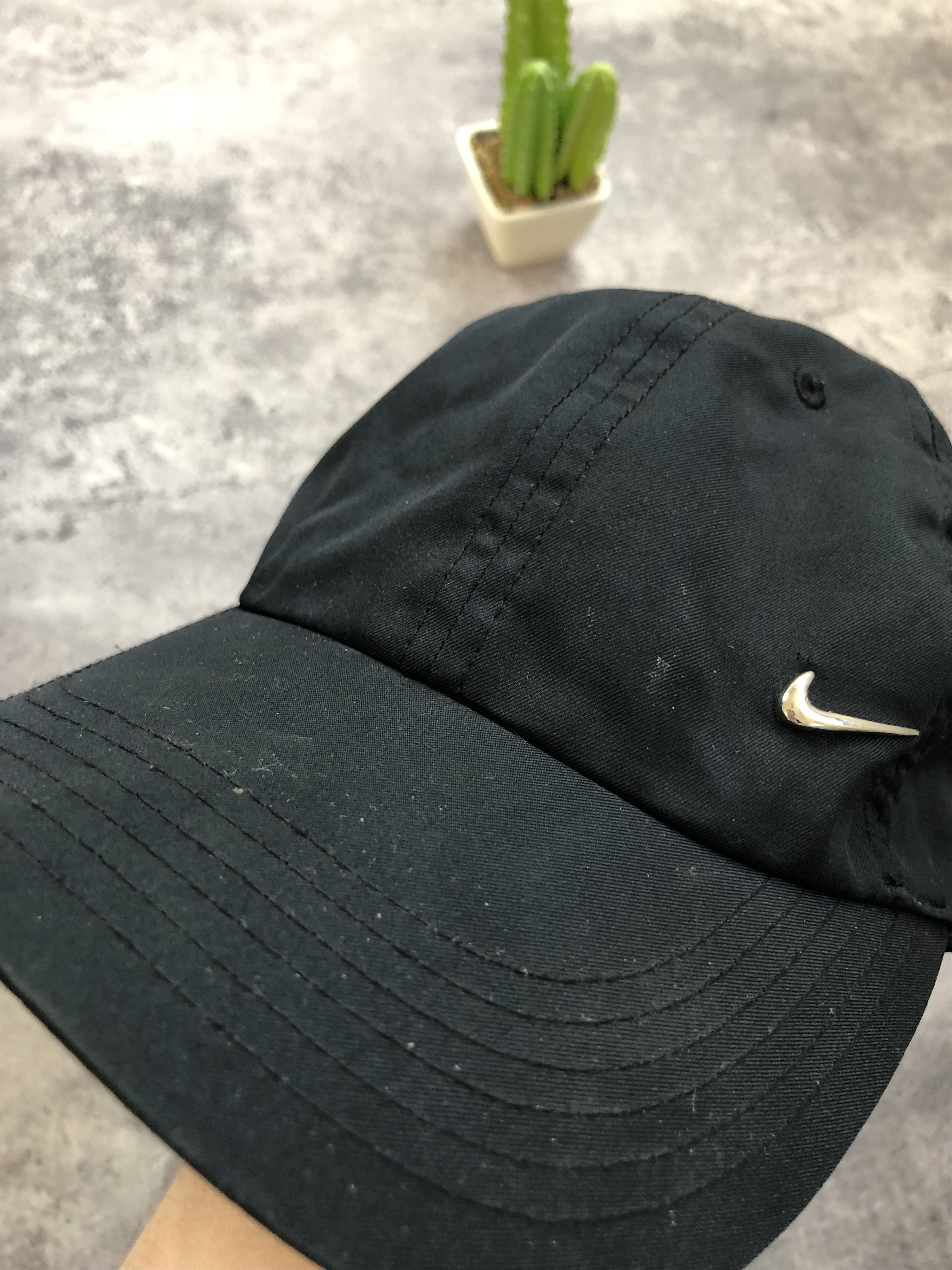 Nike NIKE Hype Metal Logo Streetwear Black Minimalistic Cap Black Size ONE SIZE - 3 Thumbnail