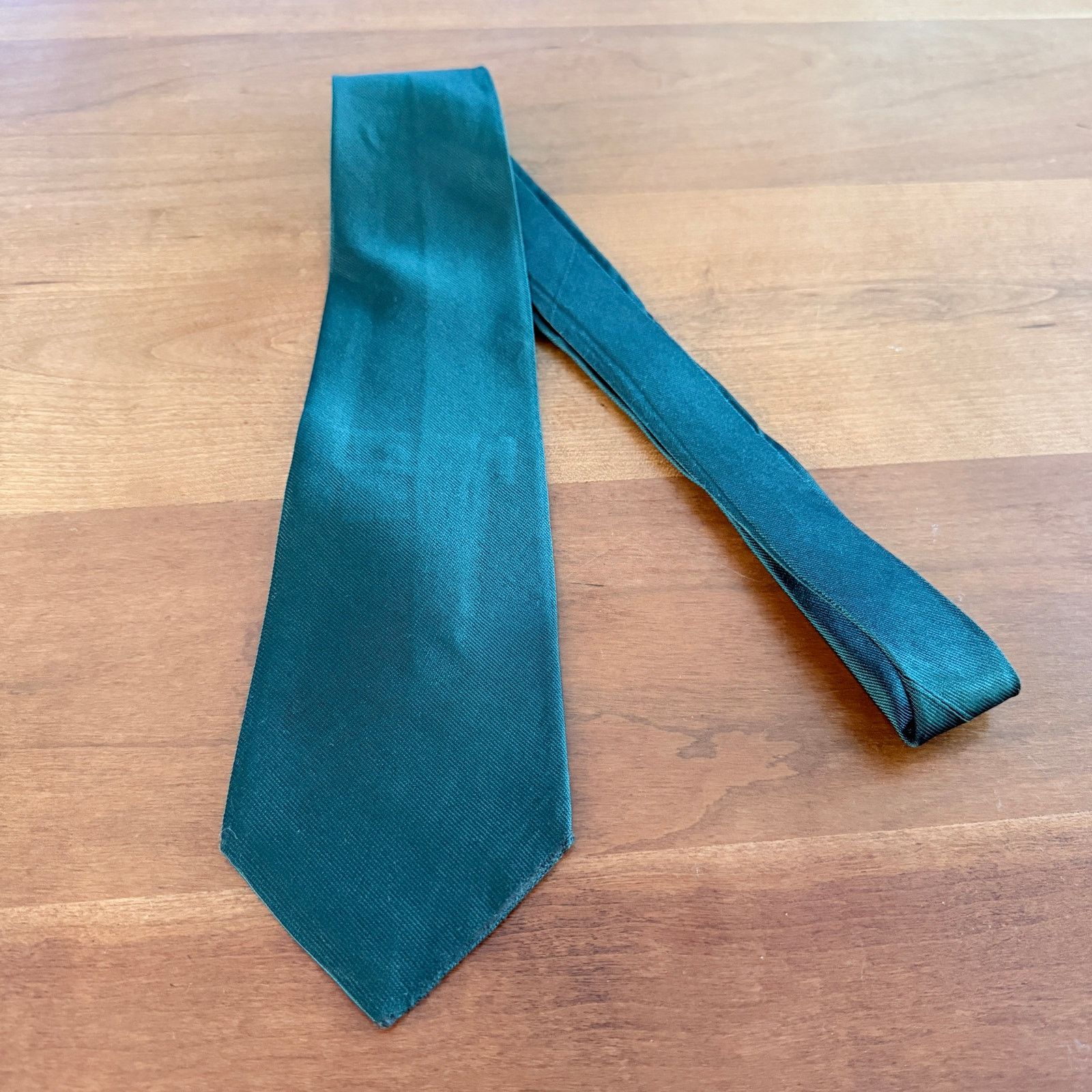 Other Brooks Brothers Makers Green Silk Tie England USA Size ONE SIZE - 1 Thumbnail
