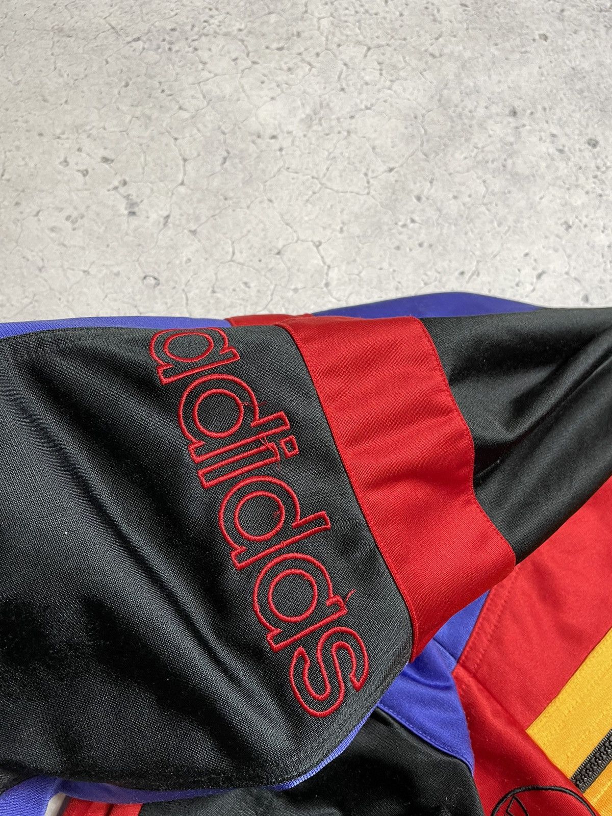 Adidas Vintage 90s Tracksuit Adidas Asia Big Logo Pants And Jacket Size US M / EU 48-50 / 2 - 9 Thumbnail