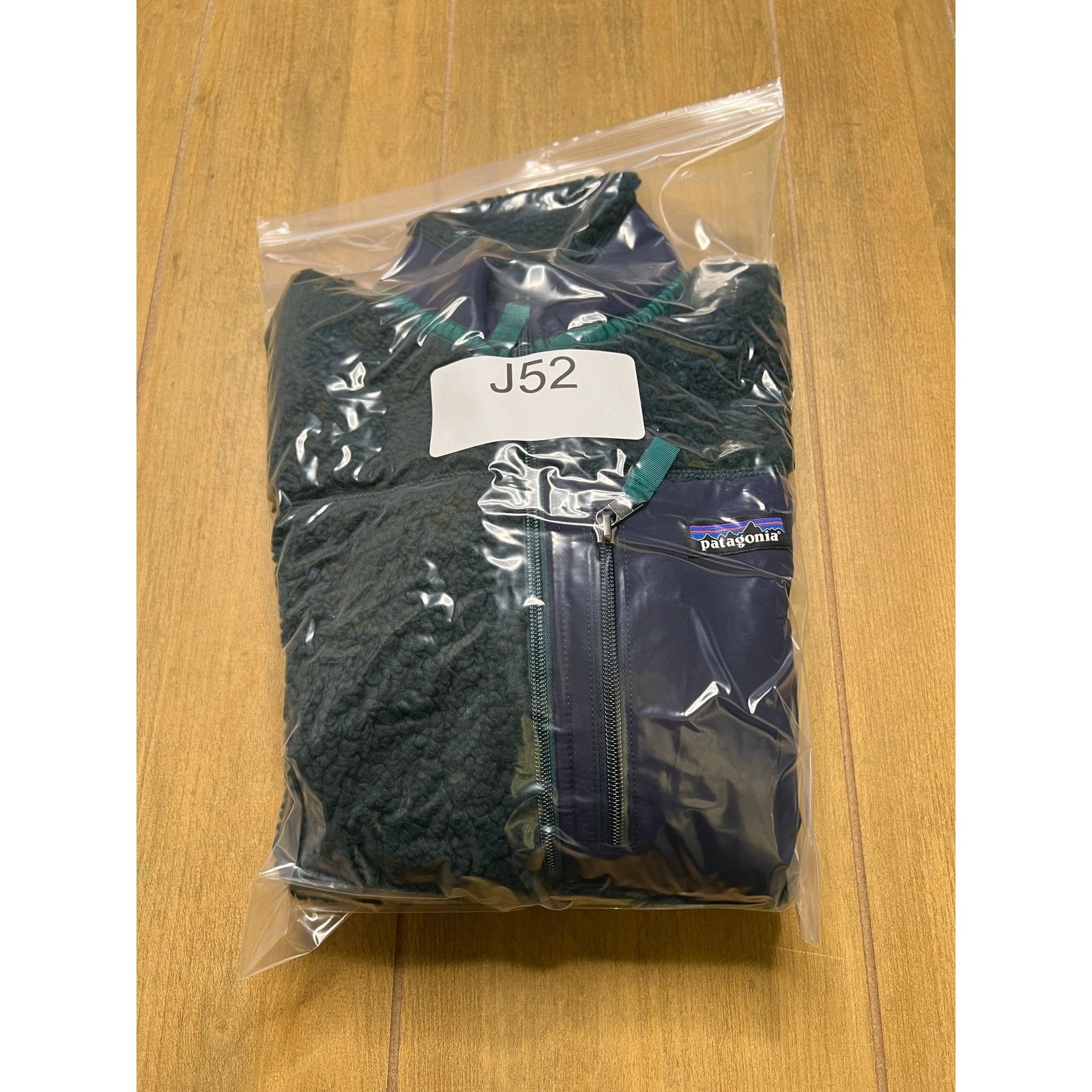 Patagonia Patagonia Women's Classic Retro-X Fleece Jacket Sz Small Size US S / EU 44-46 / 1 - 15 Thumbnail