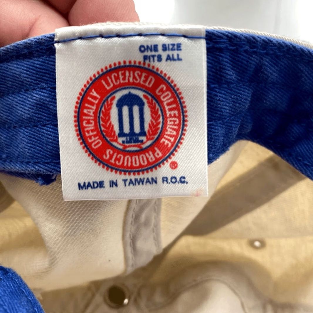 Vintage VINTAGE Duke Blue Devils Adjustable Strap Pro Player Ball Cap Khaki Mens One Size Tan Embroidered Baseball Hat Hat Adjustable Strapback Brand No Brand Size ONE SIZE - 8 Thumbnail