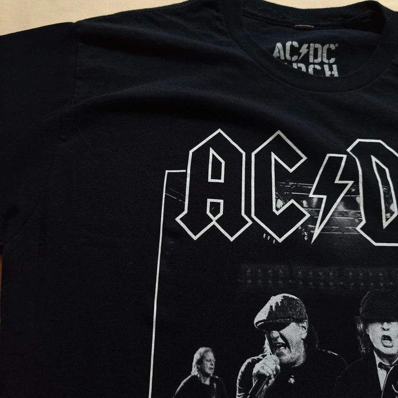AC/DC AC/DC Pwr Up Tour Official Merch Black Tshirt M Size US L / EU 52-54 / 3 - 9 Thumbnail