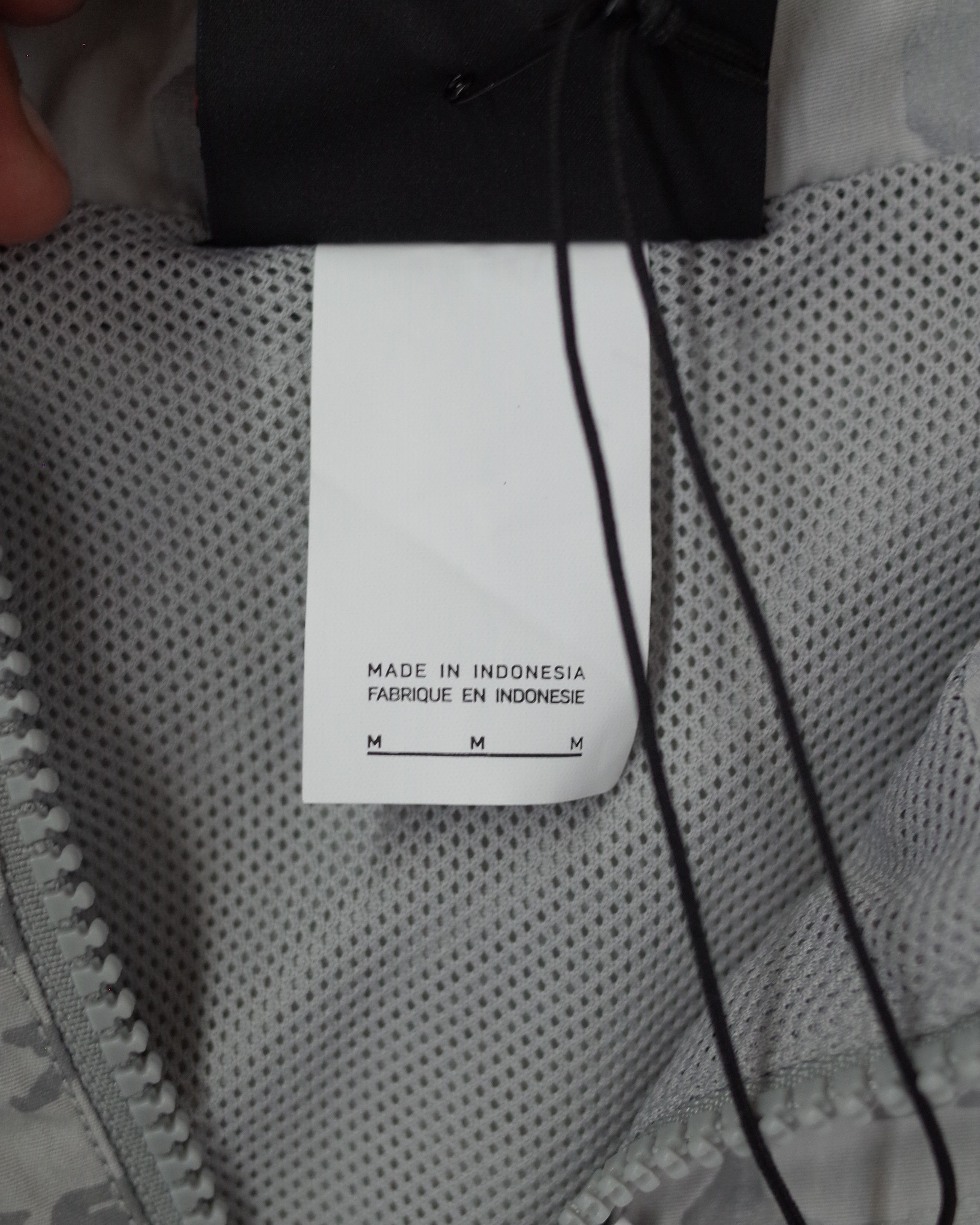 Cactus Plant Flea Market × Nike Cactus Plant Flea Market CPFM x Nike Reflective Anorak M Size US M / EU 48-50 / 2 - 9 Thumbnail