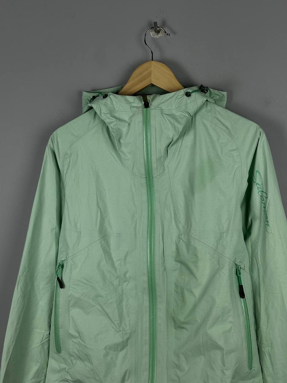 Salomon Salomon GoreTex Ski Hiking Mint Gorpcore Jacket Size M / US 6-8 / IT 42-44 - 2 Thumbnail