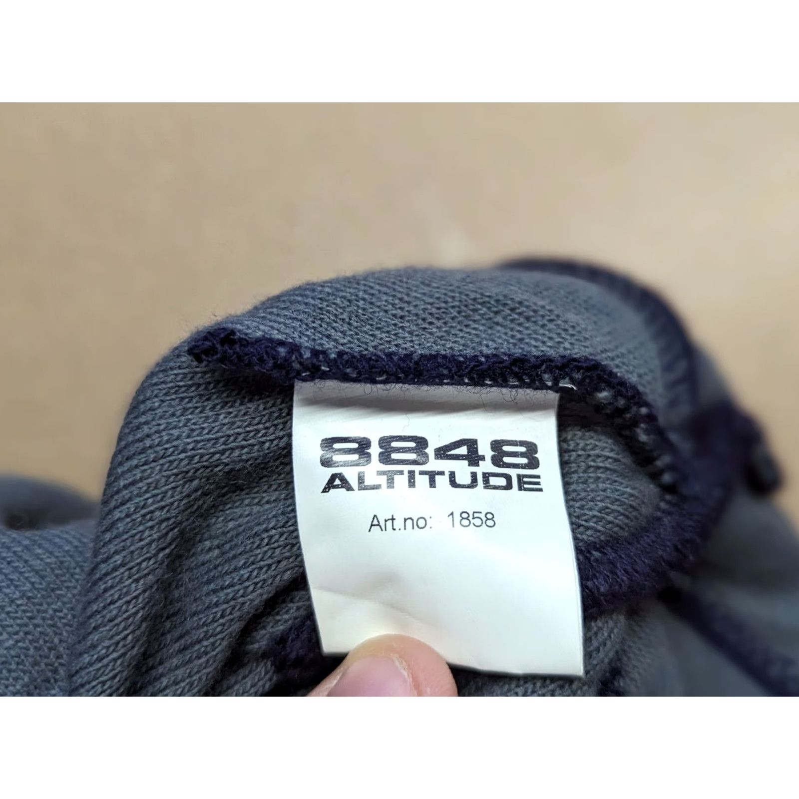 Vintage 8848 Altitude Beanie Hat One Size Outdoor Mountain Beanie Unisex Adults Black Knit Wool Acrylic Lined Fall Winter Size ONE SIZE - 5 Thumbnail