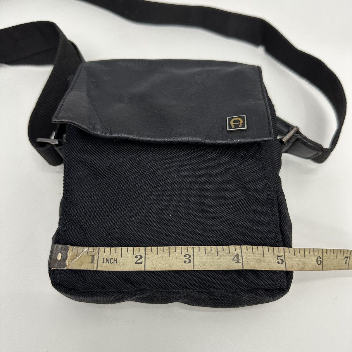 Aigner ‼️YES‼️ AUTHENTIC AIGNER VINTAGE SHOULDER CROSSBODY BAG Size ONE SIZE - 14 Thumbnail