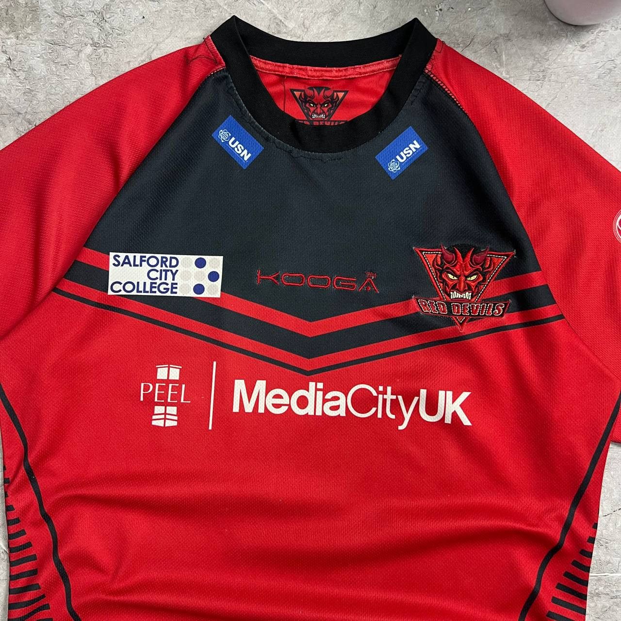 Vintage Salford City Reds Devis 2014 Super League T-Shirt Kooga Size US L / EU 52-54 / 3 - 3 Thumbnail