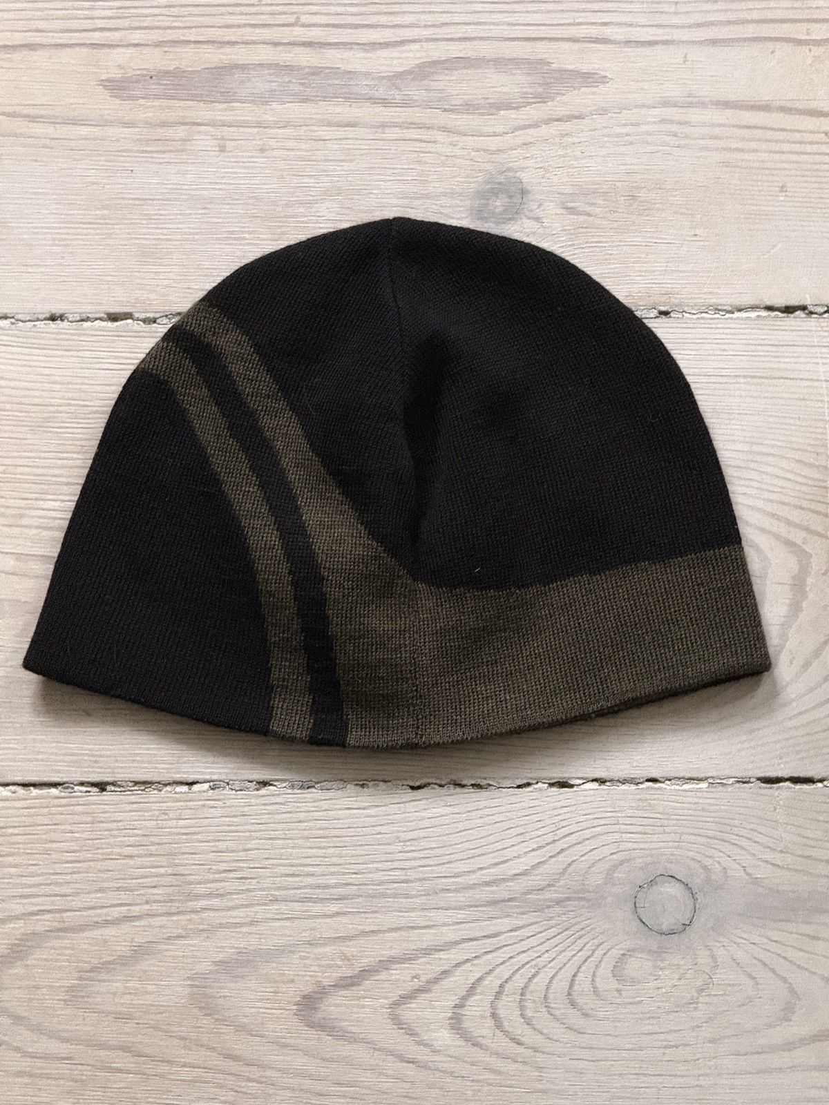 _J.L-A.L_ J.L_A.L. 100% Merino Wool Beanie Cap Size ONE SIZE - 2 Thumbnail