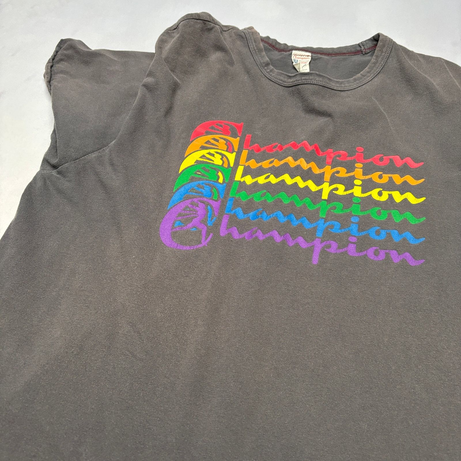 Todd Snyder Todd Snyder Champion Rainbow Running Man T Shirt Men's XL Size US XL / EU 56 / 4 - 10 Thumbnail