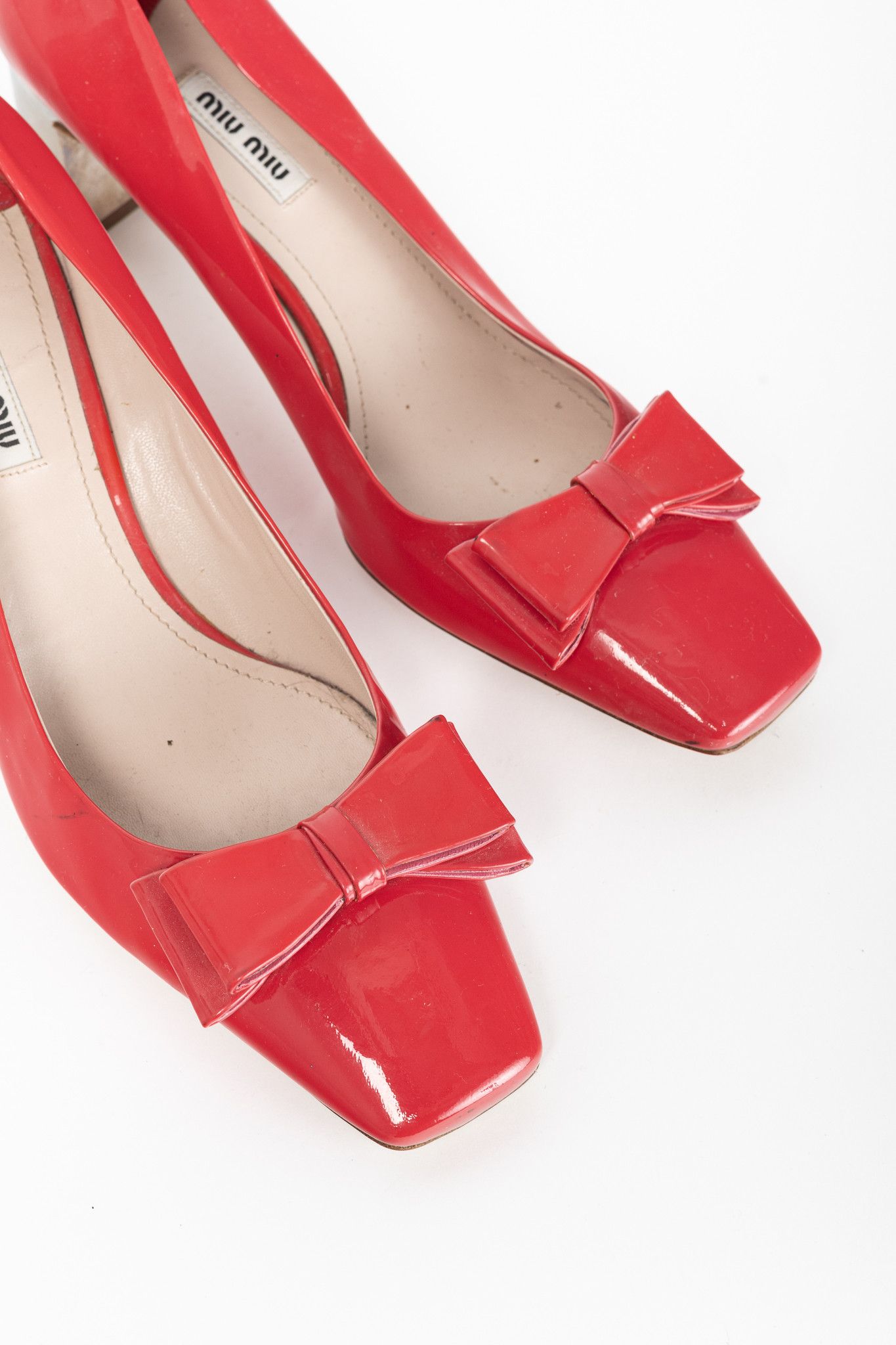 Miu Miu Miu Miu Raspberry Vernice-Leather Bow Crystal-Heel Pumps Size US 10.5 / IT 40.5 - 6 Thumbnail