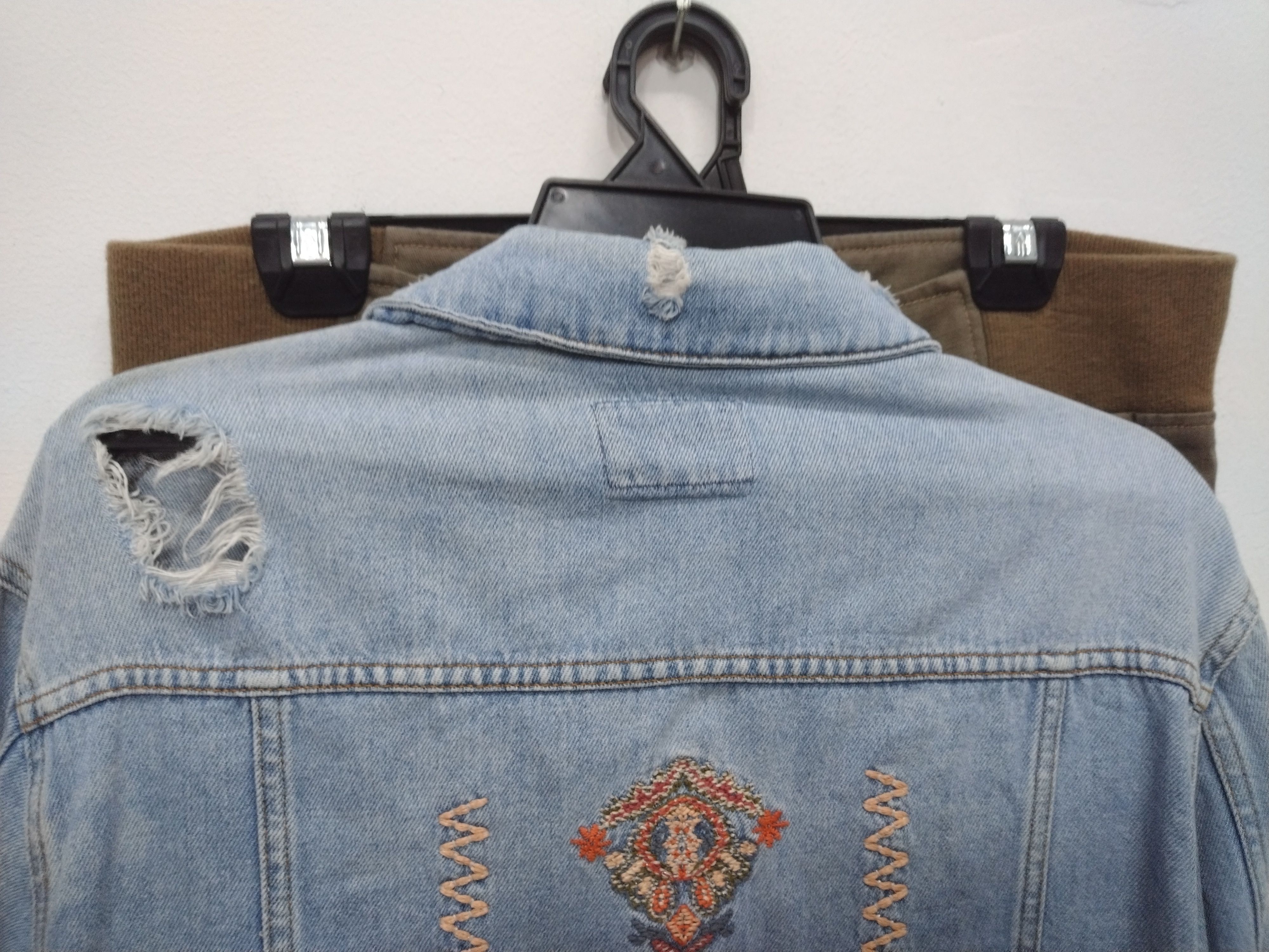 Seditionaries Vintage Distressed Design embroidered De Facto Denim Jacket Size L / US 10 / IT 46 - 11 Thumbnail
