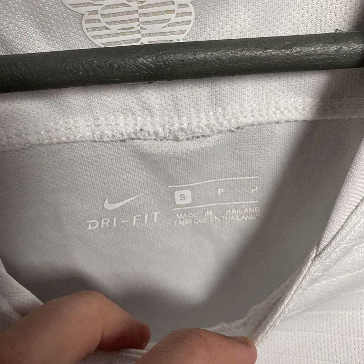 Nike Mens Nike England National White Soccer jersey Size US S / EU 44-46 / 1 - 5 Thumbnail