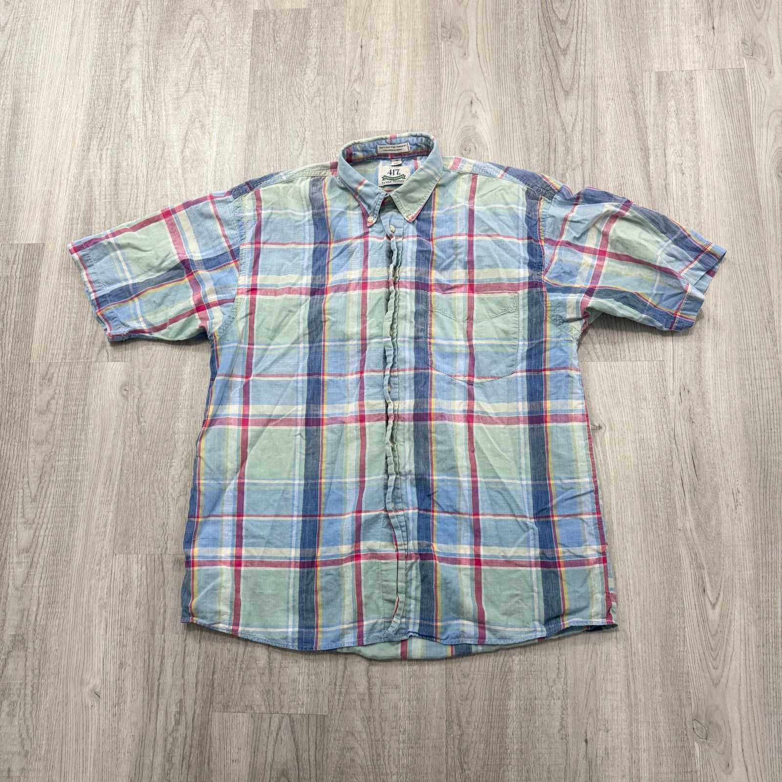 Vintage Vintage Van Heusen Short Sleeve Button Shirt Medium 90s Size US M / EU 48-50 / 2 - 1 Thumbnail