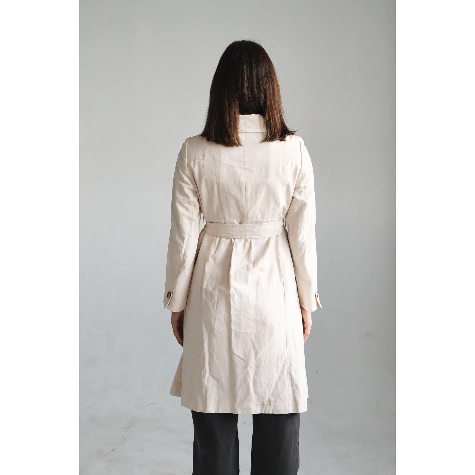 Courreges Vintage Courrèges Cream Lined Belted Trench Coat Size S / US 4 / IT 40 - 8 Thumbnail