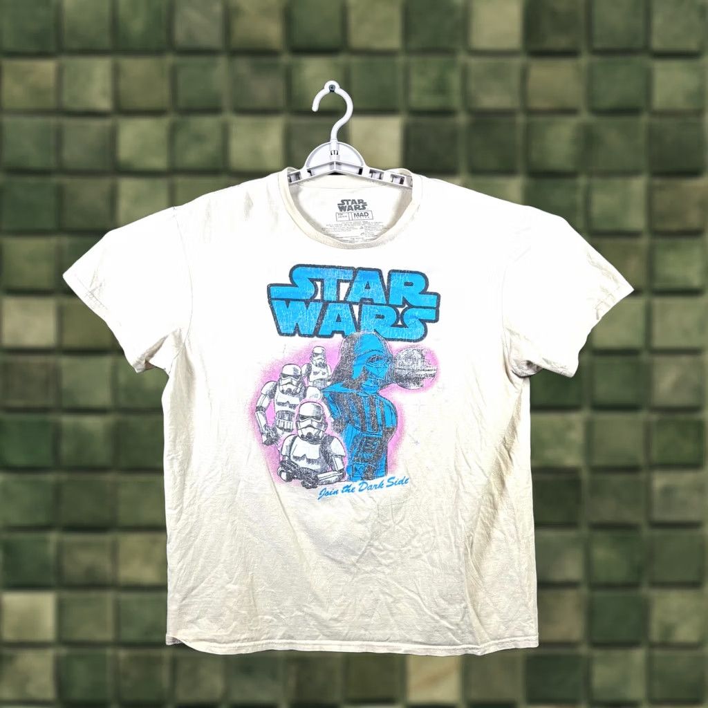 Mad Engine Mad Engine T-Shirt Mens L Join the Dark Side Print Star Wars Beige Casual Size US L / EU 52-54 / 3 - 1 Thumbnail