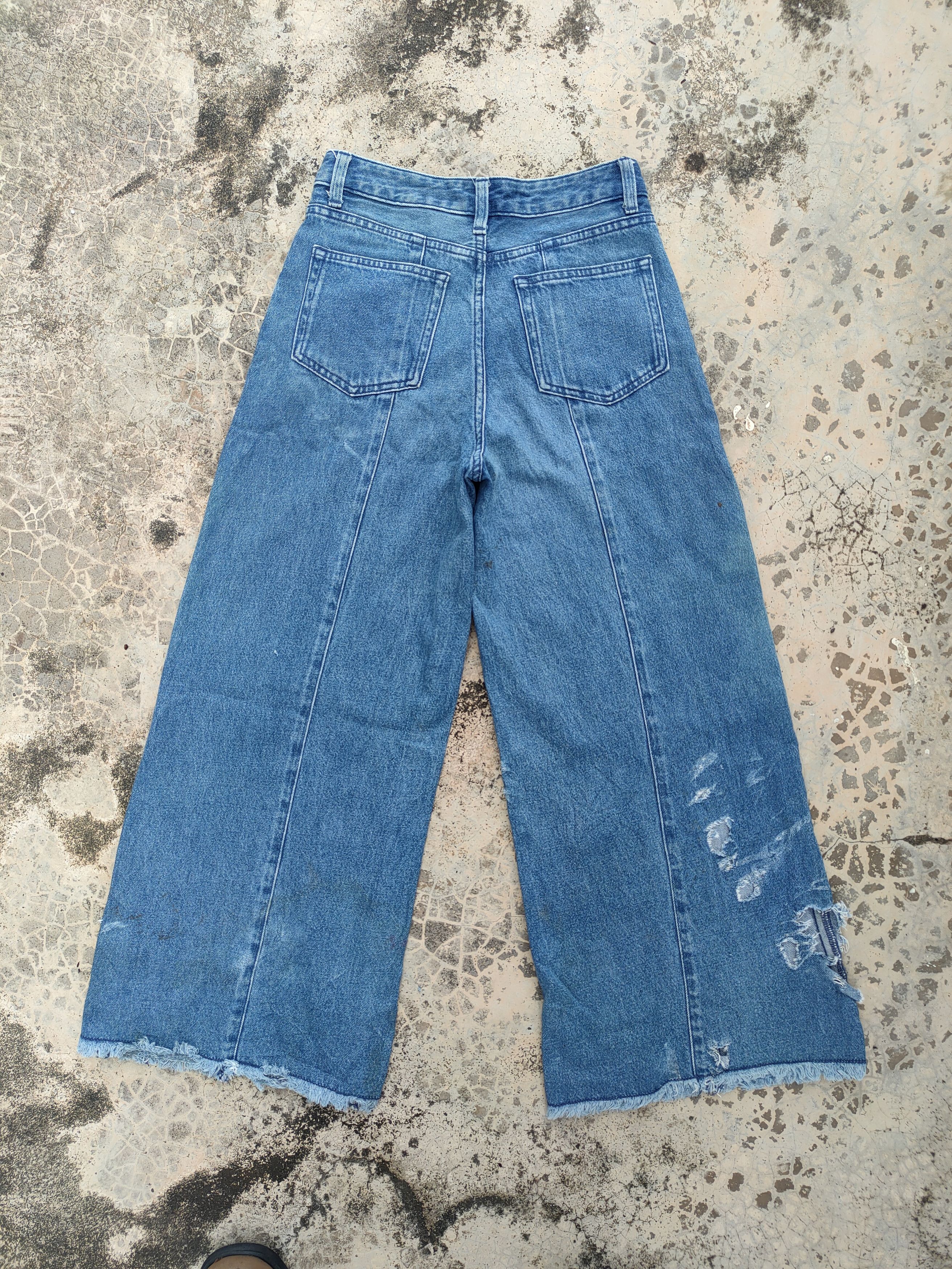 Japanese Brand VINTAGE JAPANESE GU FLARE RIPPED JEAN DENIM PANTS Size US 26 / EU 42 - 7 Thumbnail