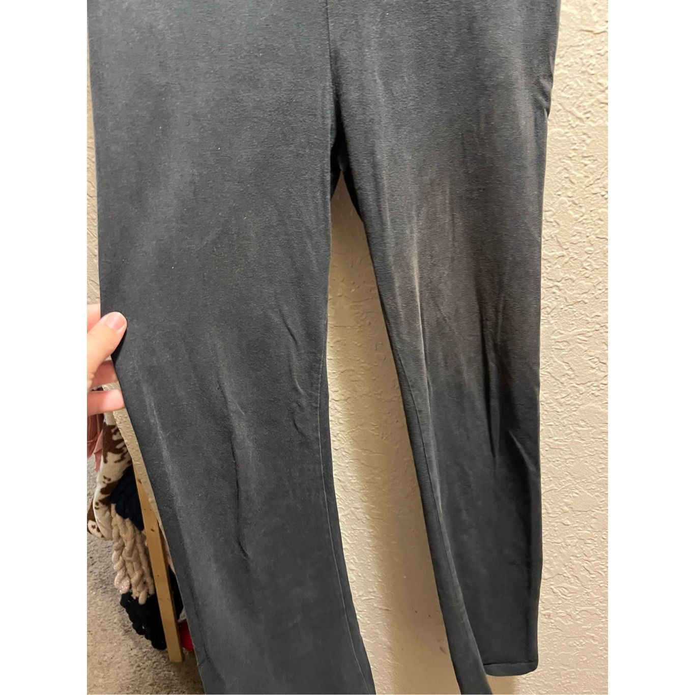 Victoria's Secret Victorias Secret Black With Grey Band Bootcut Leggings Woman Size 28" / US 6 / IT 42 - 6 Thumbnail