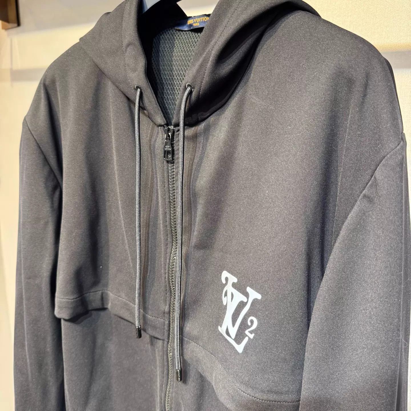 Louis Vuitton Louis Vuitton Black Track Hooded Zip Jacket M New Size US M / EU 48-50 / 2 - 4 Thumbnail