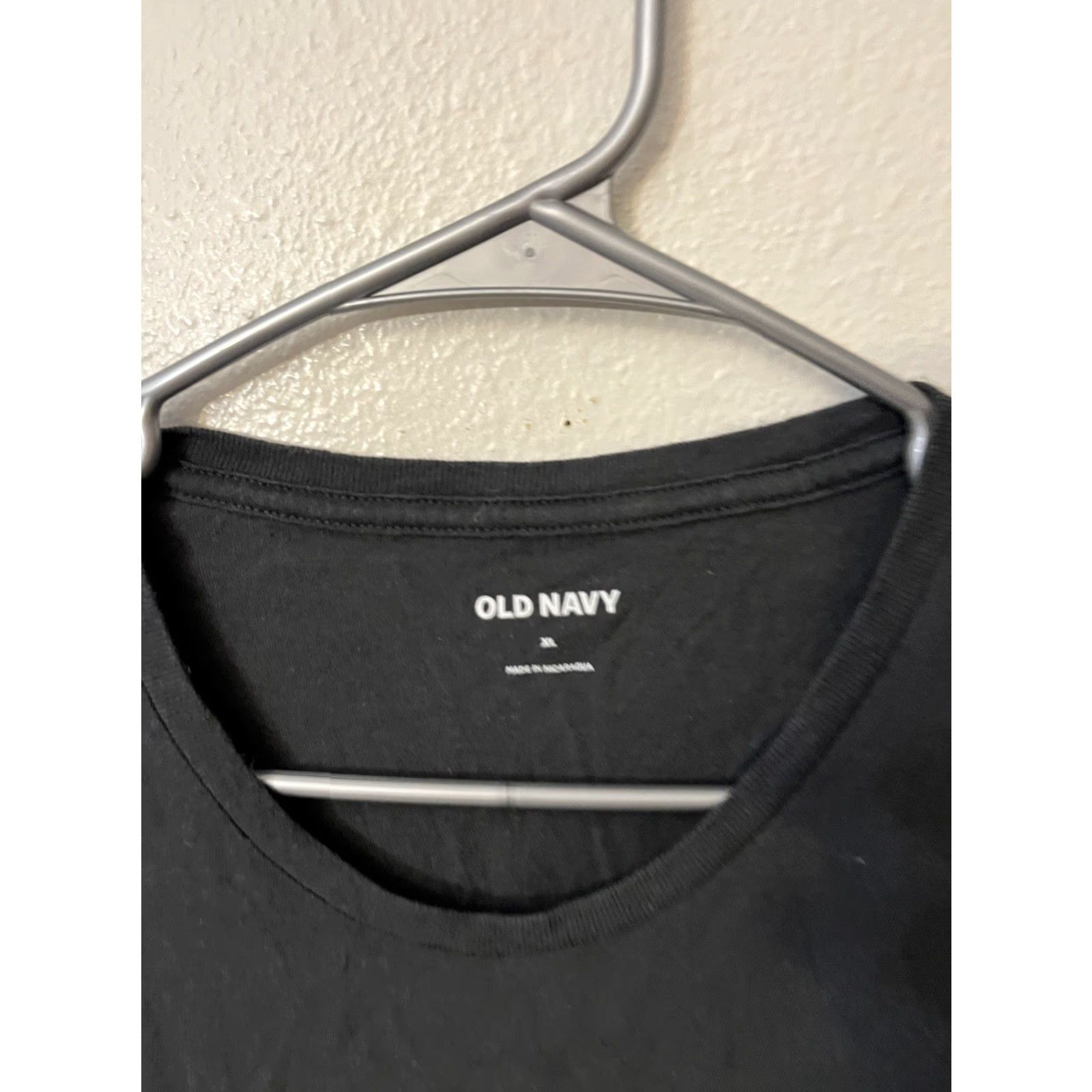 Old Navy Nirvana Smiley Face Graphic T-Shirt Gray Old Navy XL Mens 90s Band Music Rock Short Sleeve Crew Neck Cotton T-Shirt Size US XL / EU 56 / 4 - 2 Thumbnail