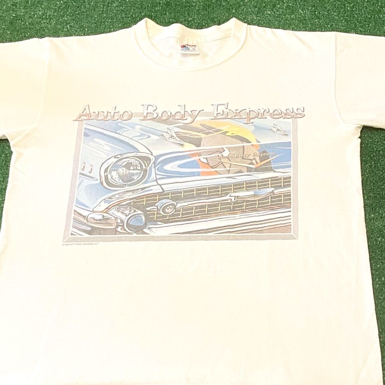 Express VINTAGE 90s Art Tee Auto Body Express Classic Car VTG 1996 Shirt Mens Size M White USA Cars Man Shirt Size US M / EU 48-50 / 2 - 3 Thumbnail