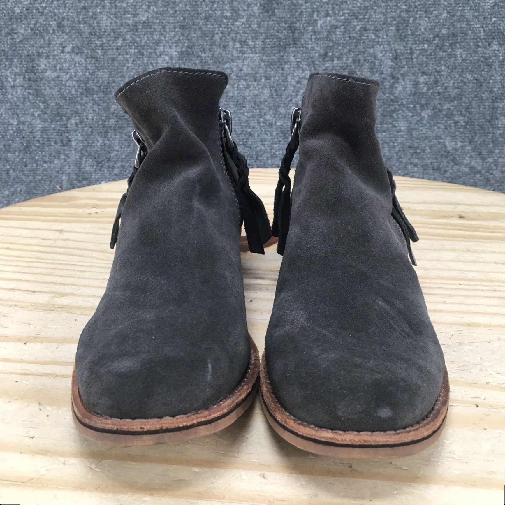 Dolce Vita Dolce Vita Boots Womens Sutton Ankle Gray Suede Side Zip Heel 1in Boots Womens Medium M Calf 5 5 Size US 5 / IT 35 - 4 Thumbnail