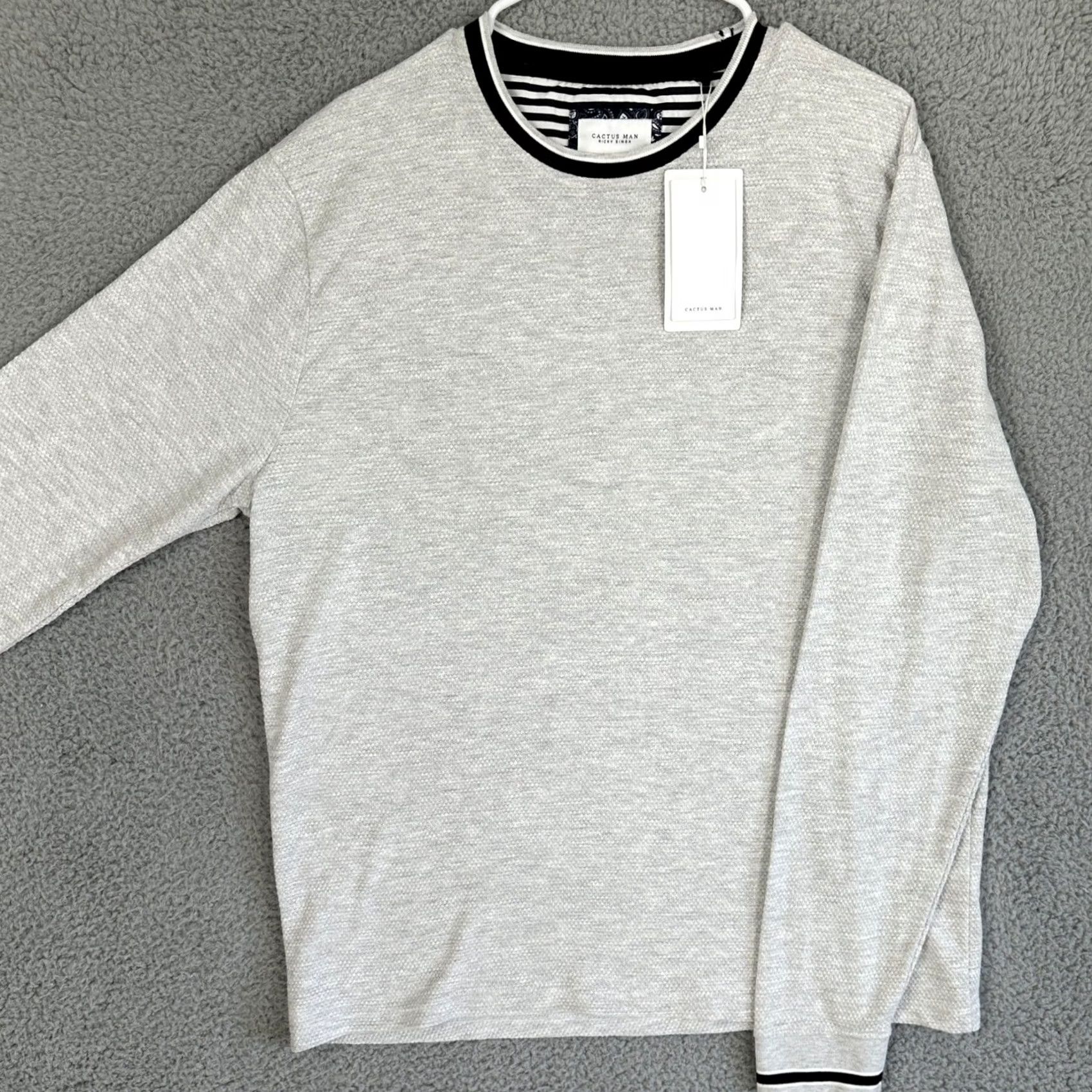 Vintage VINTAGE Cactus Man Ricky Singh Sweatshirt Pullover Men XL Gray Long Sleeve Crew Neck NEW Size US XL / EU 56 / 4 - 2 Thumbnail