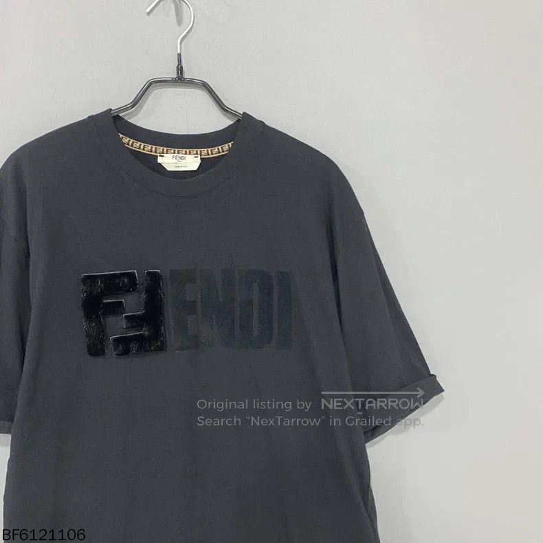Fendi Fendi Double F Logo Short Sleeve with Mink Fur Size S / US 4 / IT 40 - 3 Thumbnail