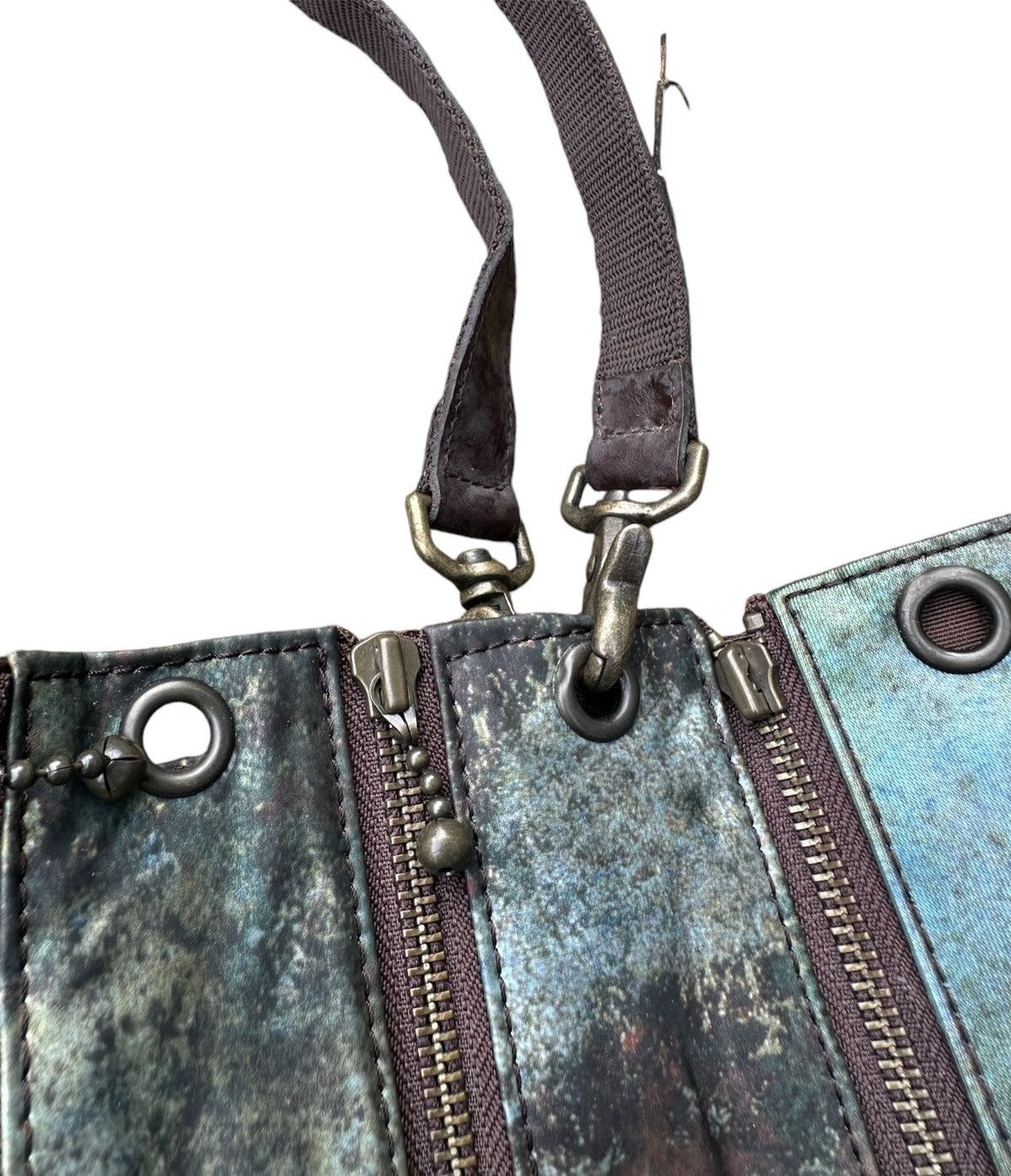 Jean Paul Gaultier Jean Paul Gaultier - FW95 "Cyber" Holographic Multi Zip Bag Size ONE SIZE - 11 Thumbnail