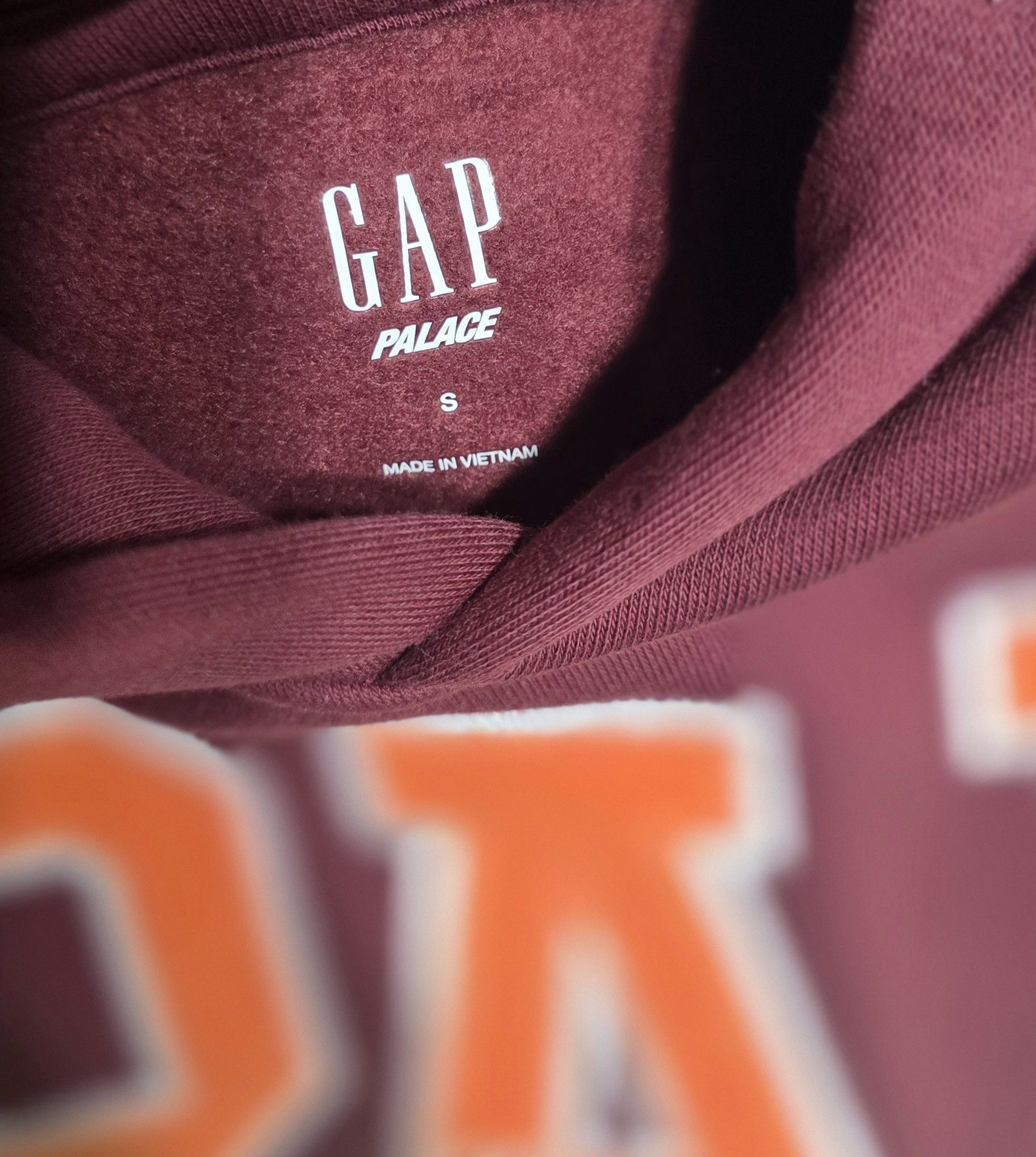 Gap × Palace nwt S(6/7) kids Palace x Gap Kids Hood Size US S / EU 44-46 / 1 - 3 Thumbnail
