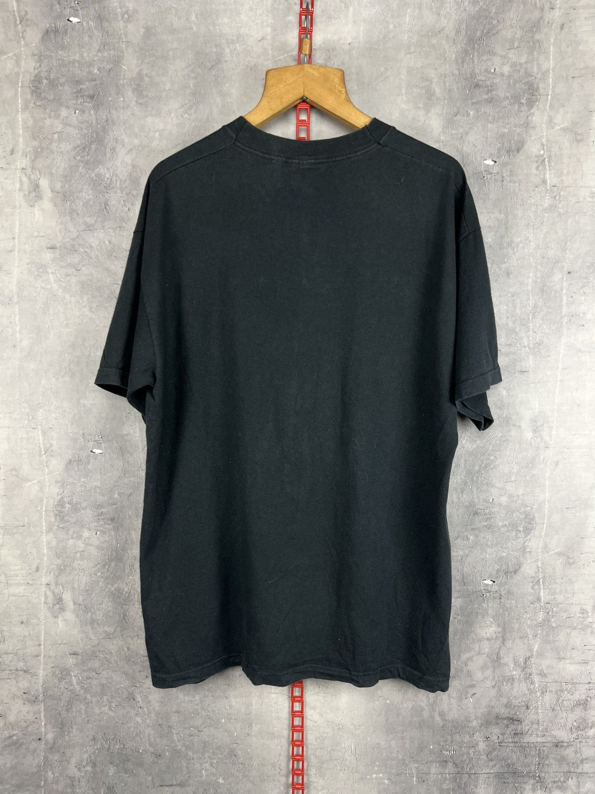 Band Tees Vintage 1999 Buffy The Vampire Slayer T-Shirt TV Fox Size L Size US L / EU 52-54 / 3 - 9 Thumbnail