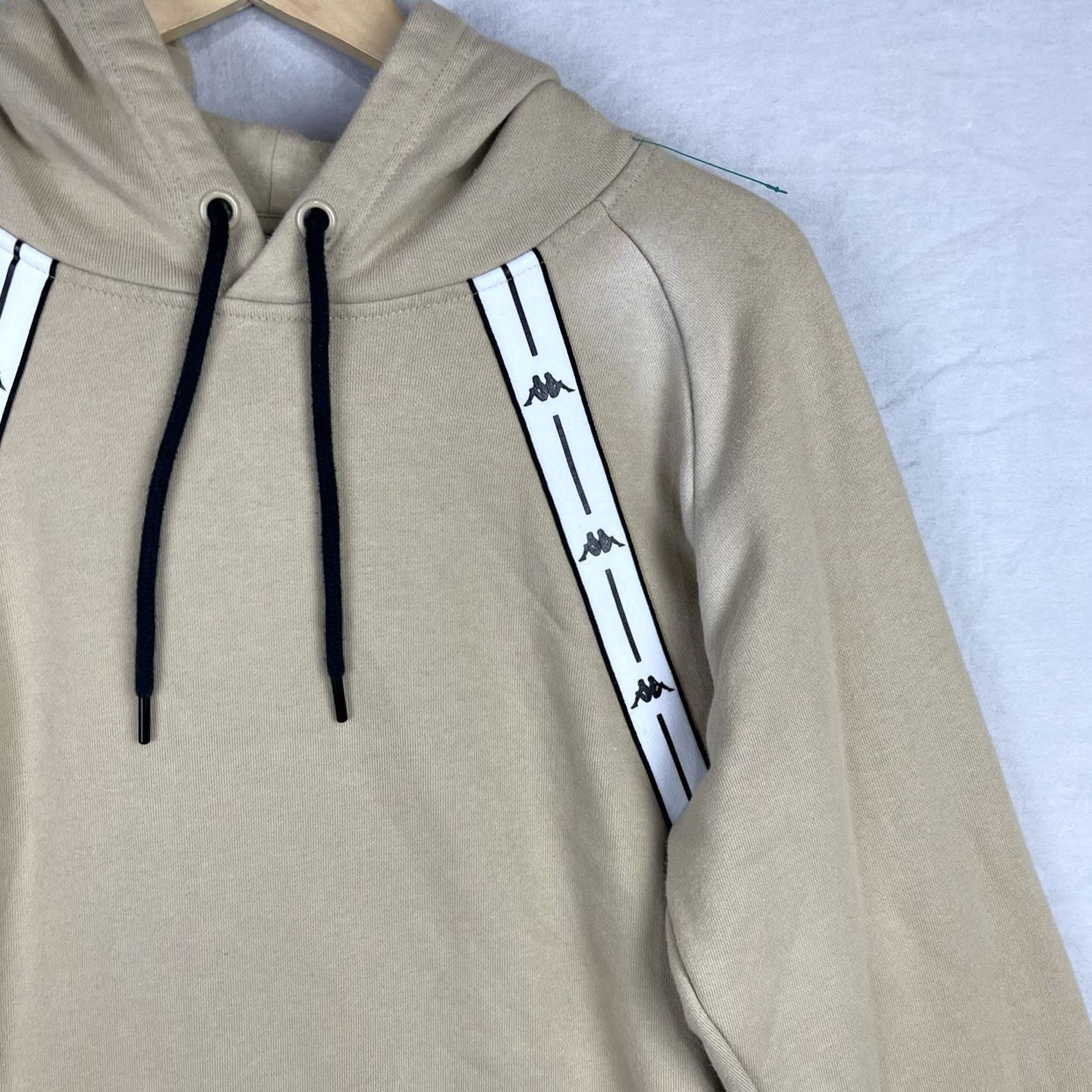 Kappa Kappa Hoodie Mens Large Beige Omni Tape Logo Sweatshirt Pullover Athletic sweatshirt Logo Hooded Graphic Print Casual Sports Classic 90s Mens Size US L / EU 52-54 / 3 - 3 Thumbnail